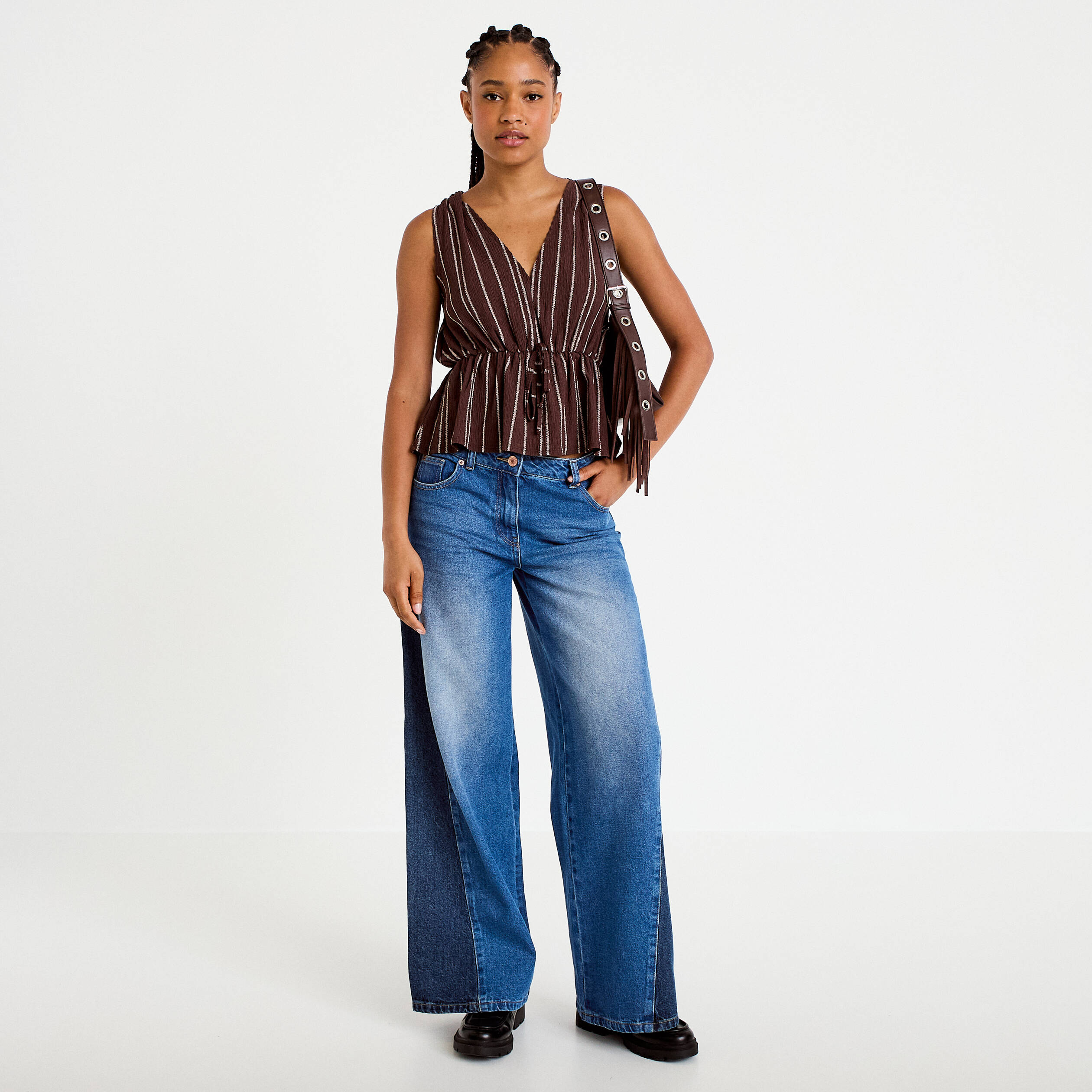 Blouse sans manches col v marron femme