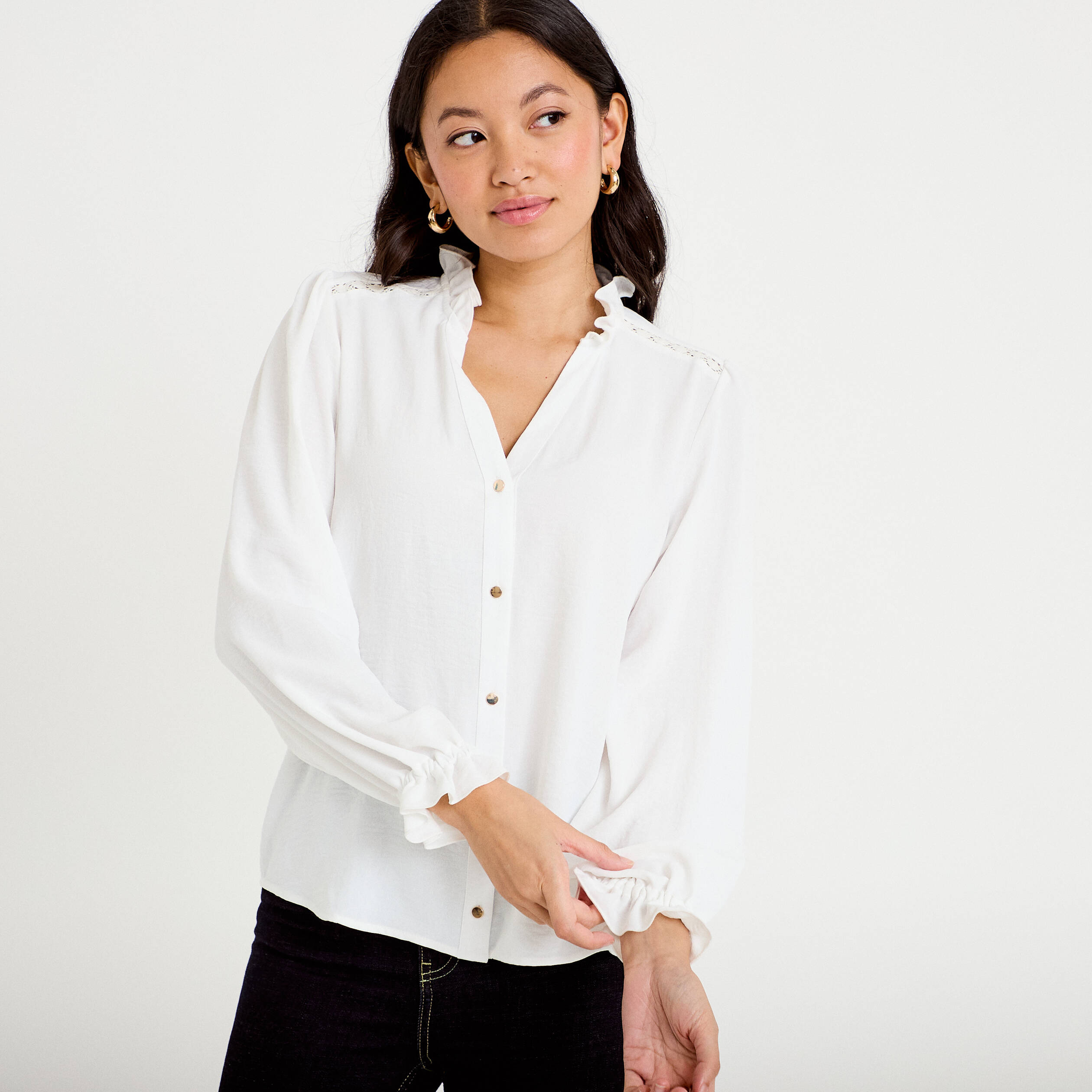 Blouse droite col v manches longues ecru femme