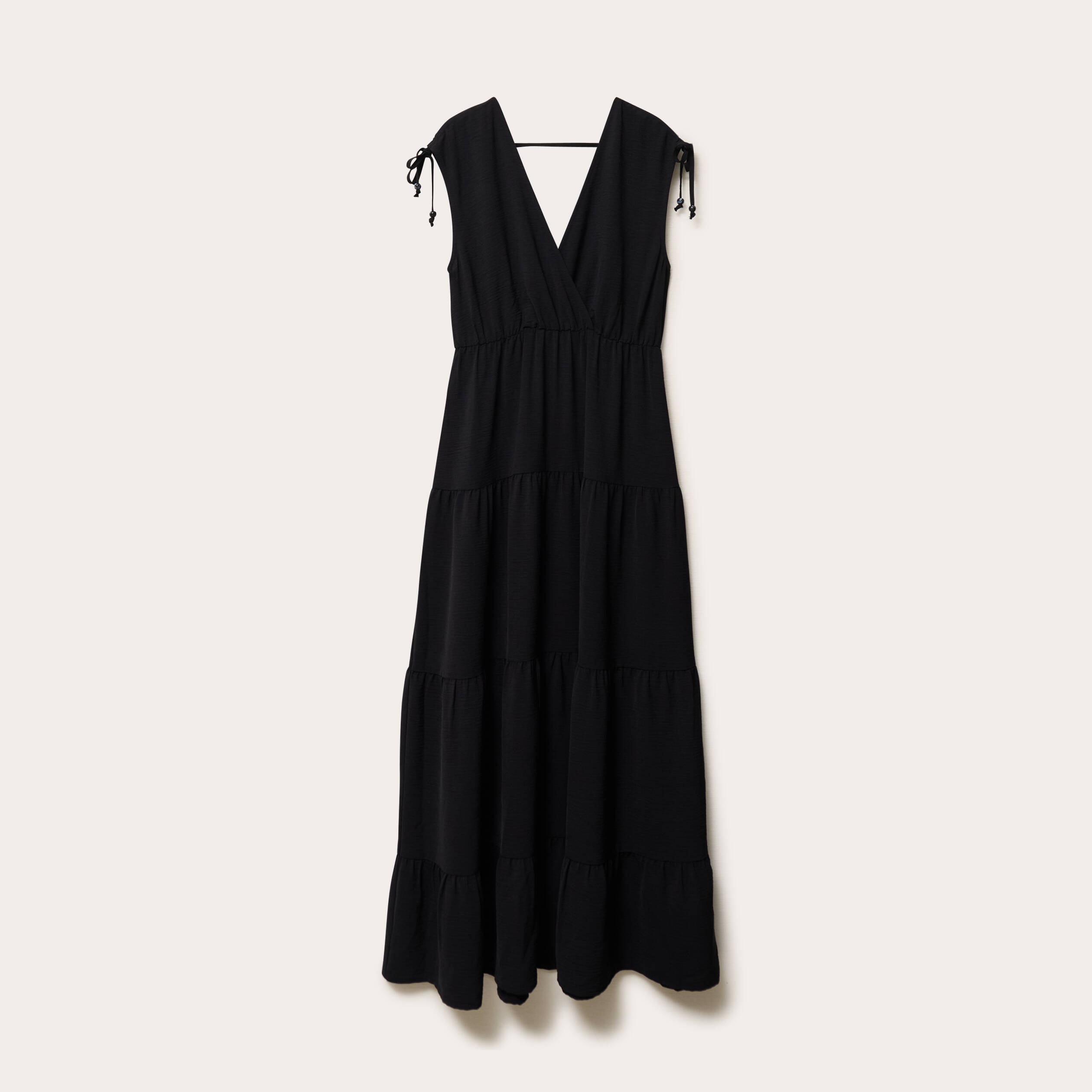 Robe longue &eacute;vas&eacute;e col V noir femme