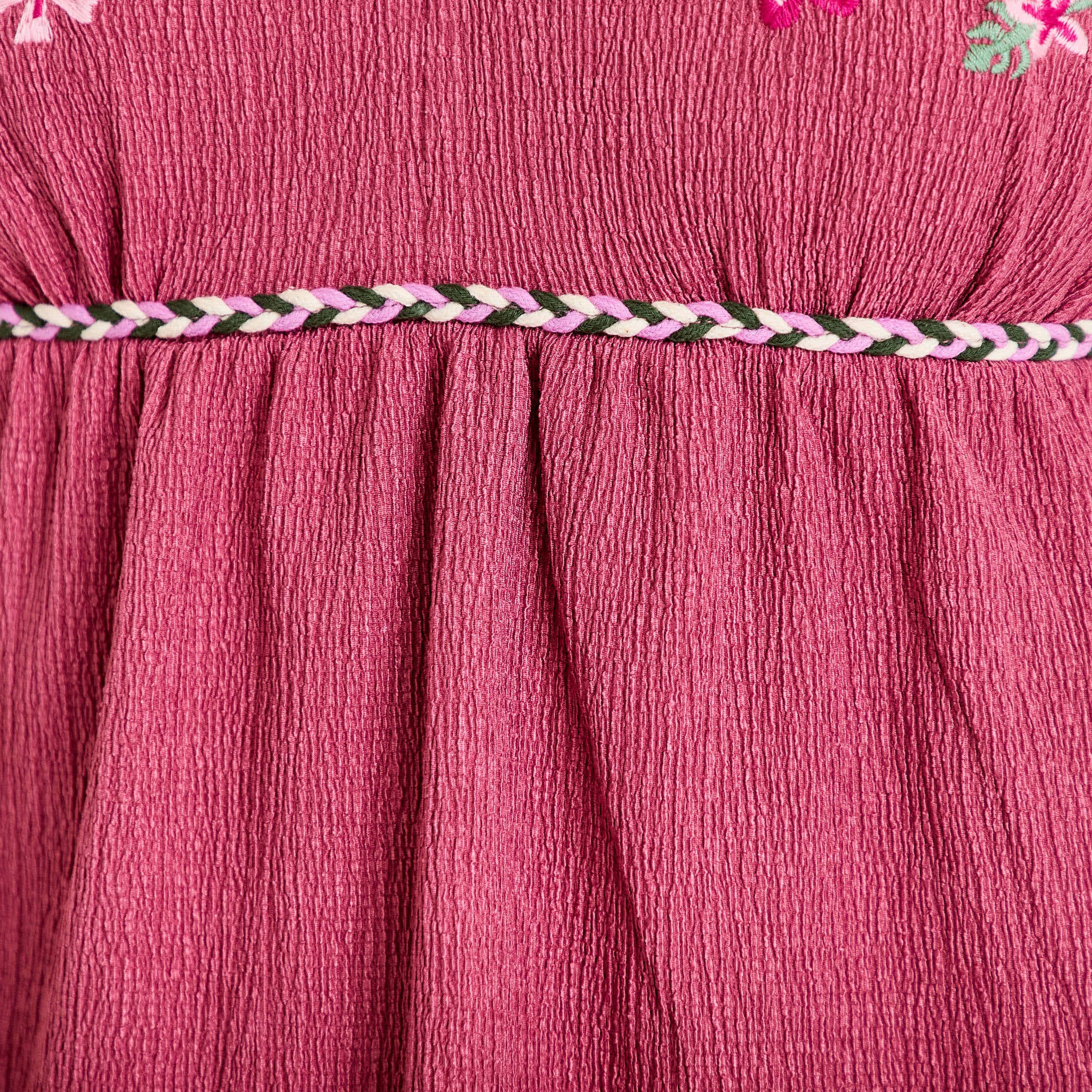 D&eacute;bardeur ajust&eacute; d&eacute;tail broderie prune femme