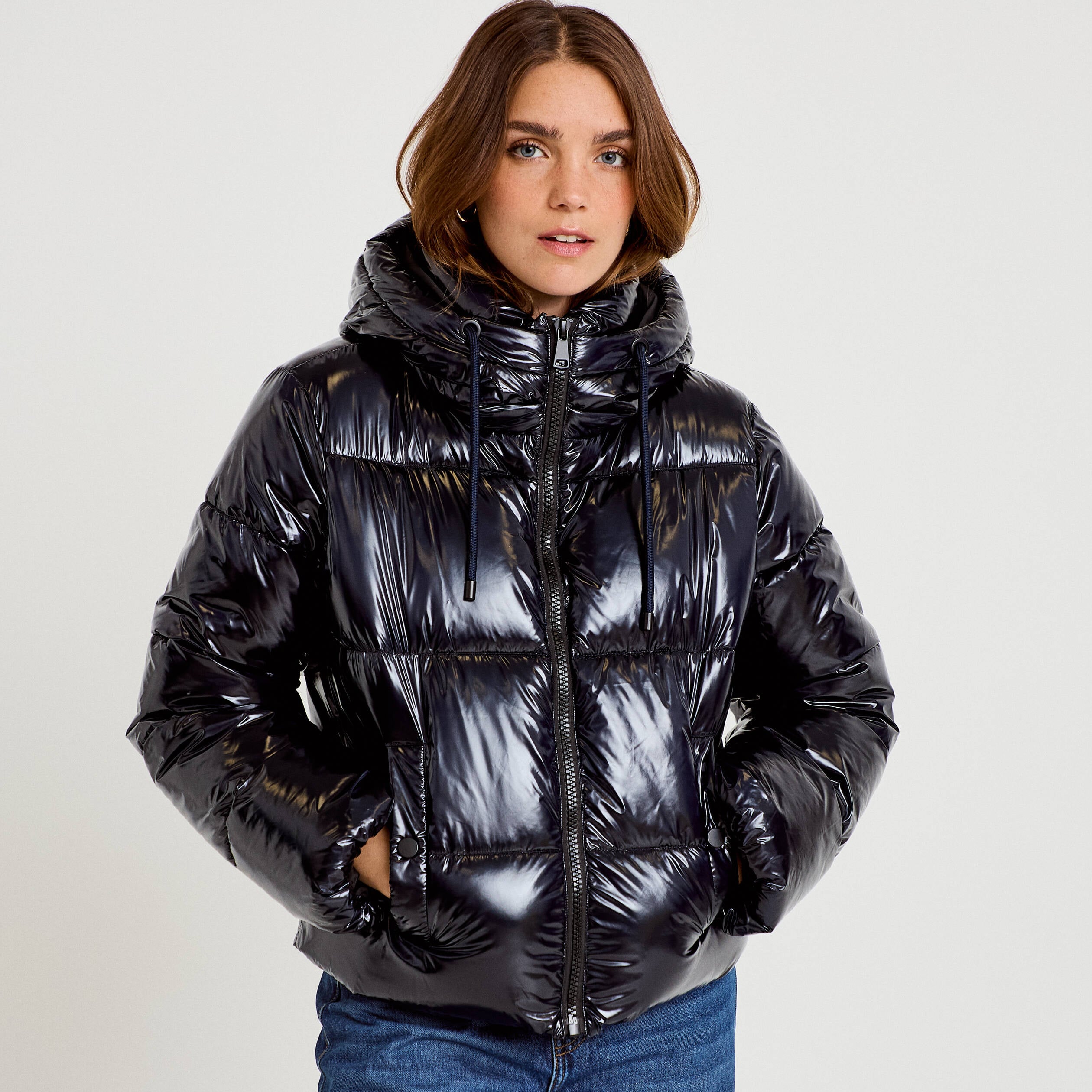 Doudoune bas resserr&eacute; manches longues bleu marine femme