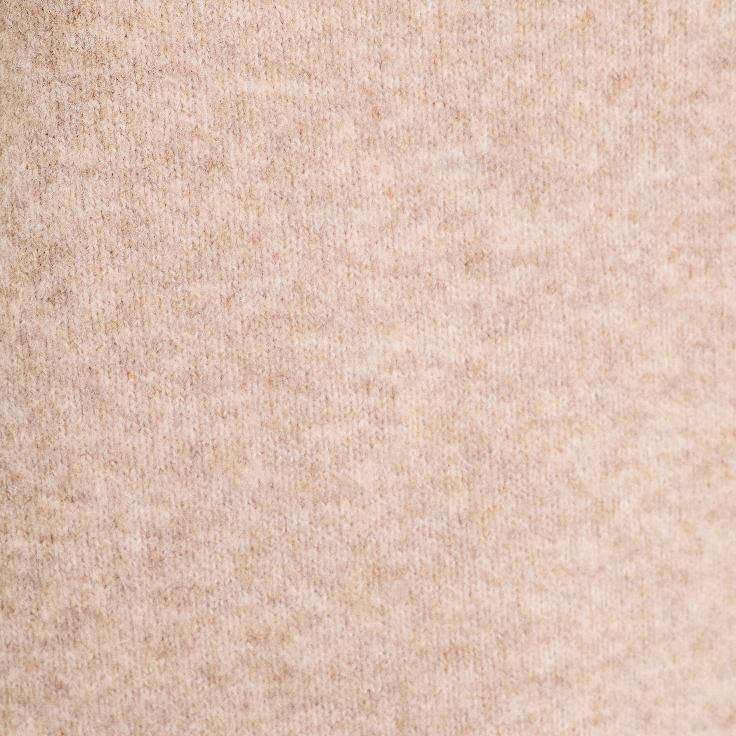 Pull col roul&eacute; manches longues beige femme