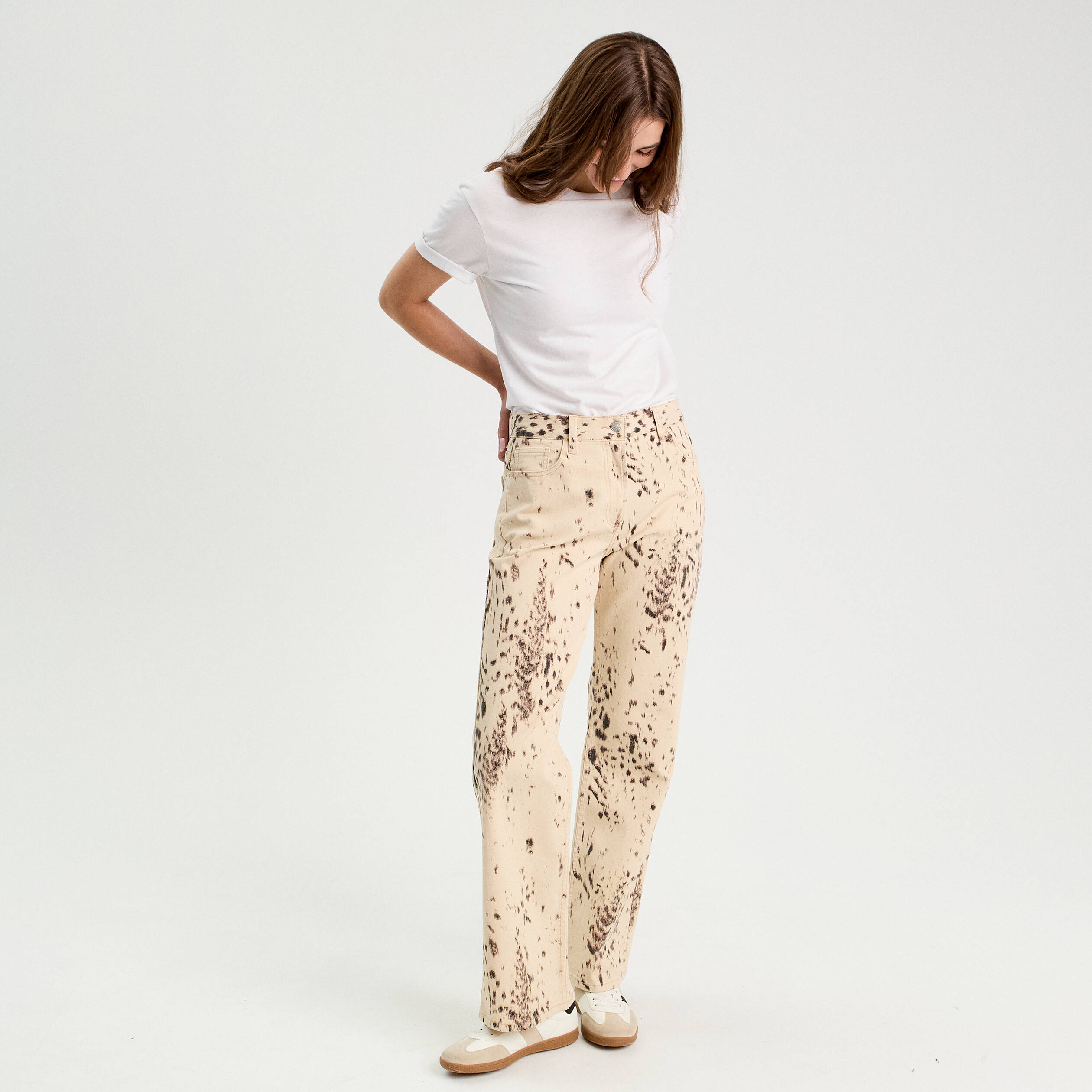 Pantalon droit marron fonc&eacute; femme