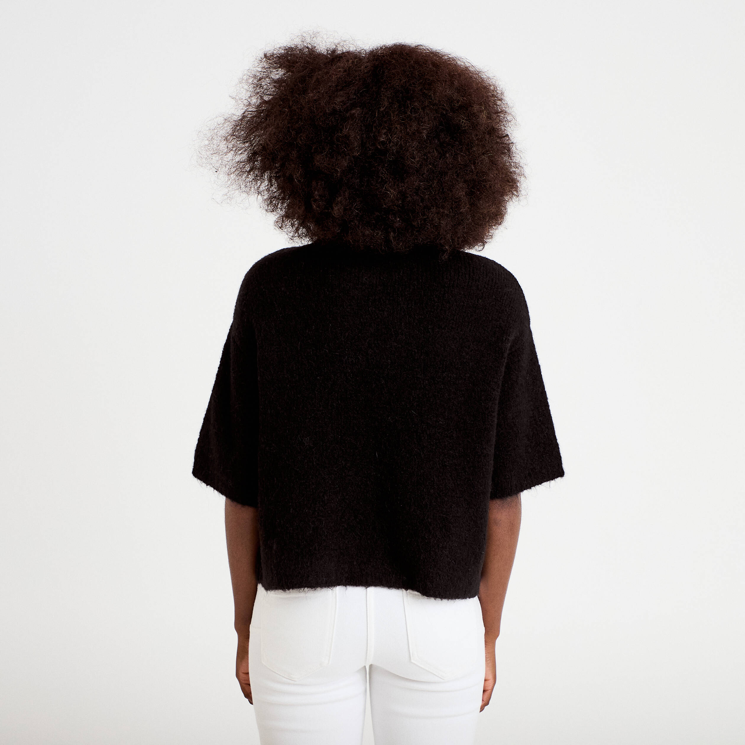 Pull manches courtes noir femme