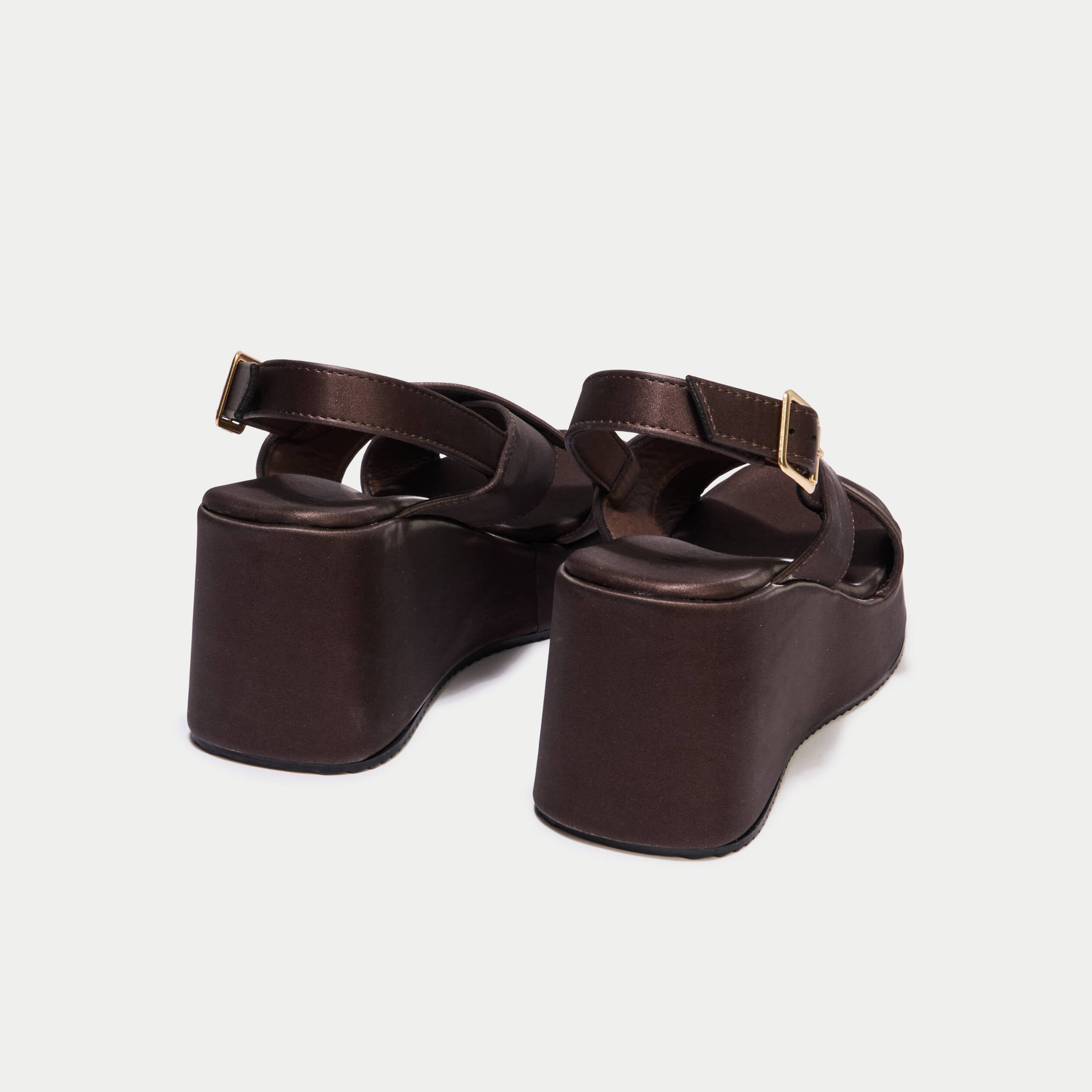 Sandales &agrave; talon effet satin&eacute; bordeaux femme