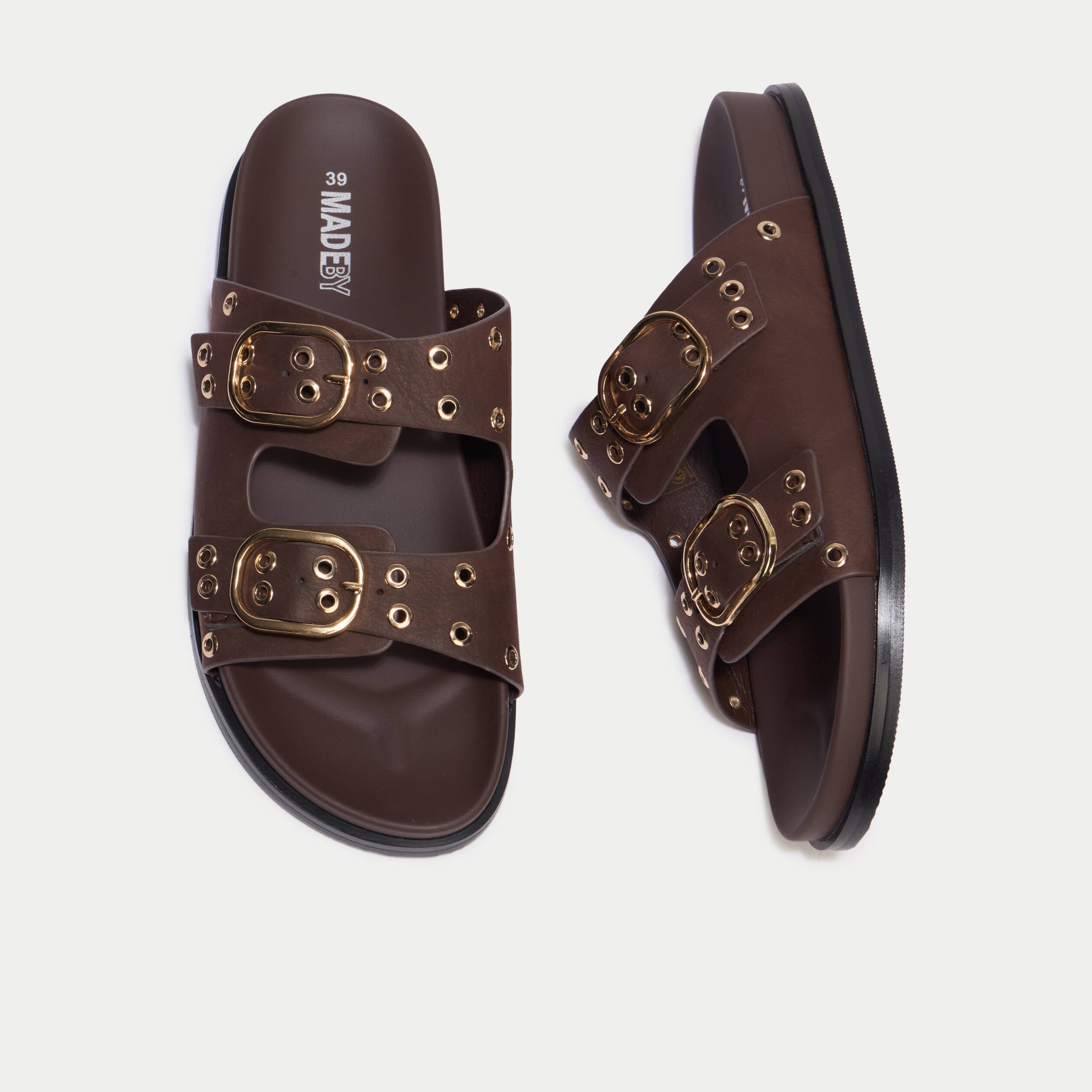 Mules d&eacute;tails clout&eacute;s marron fonc&eacute; femme