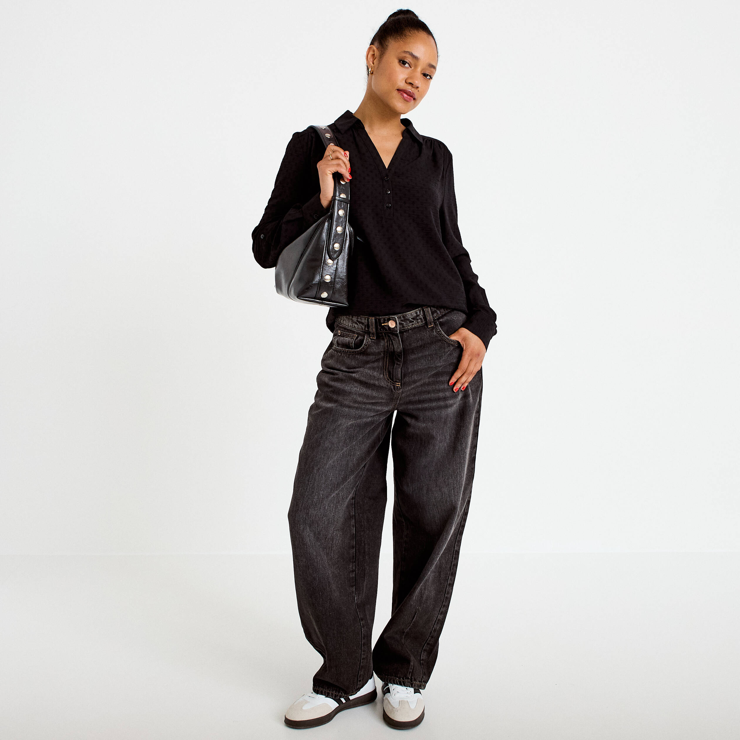 Blouse droite manches longues noir femme