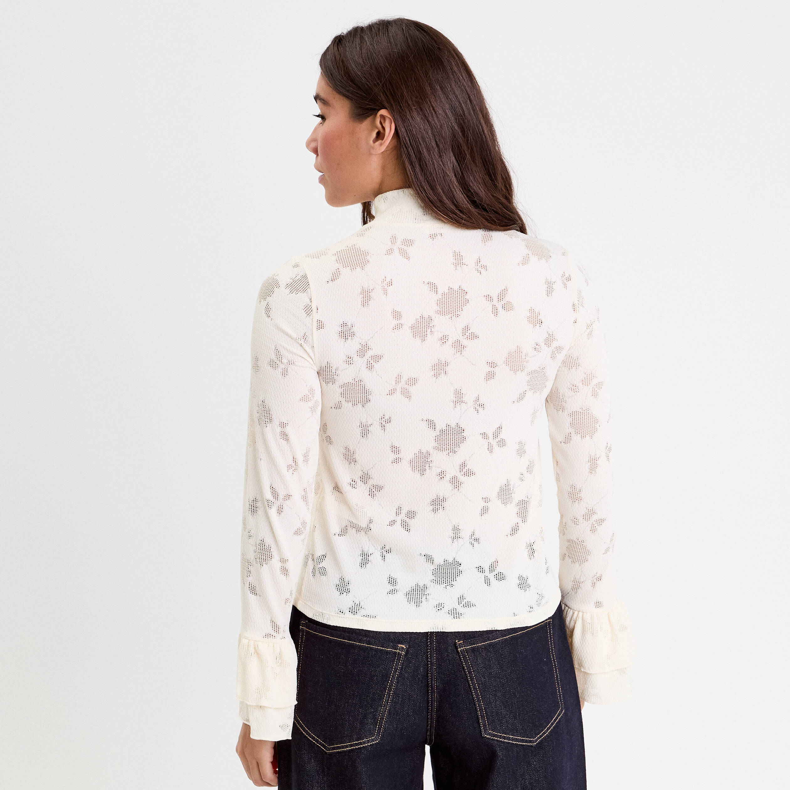 Blouse ajour&eacute;e col montant dentelle ivoire femme