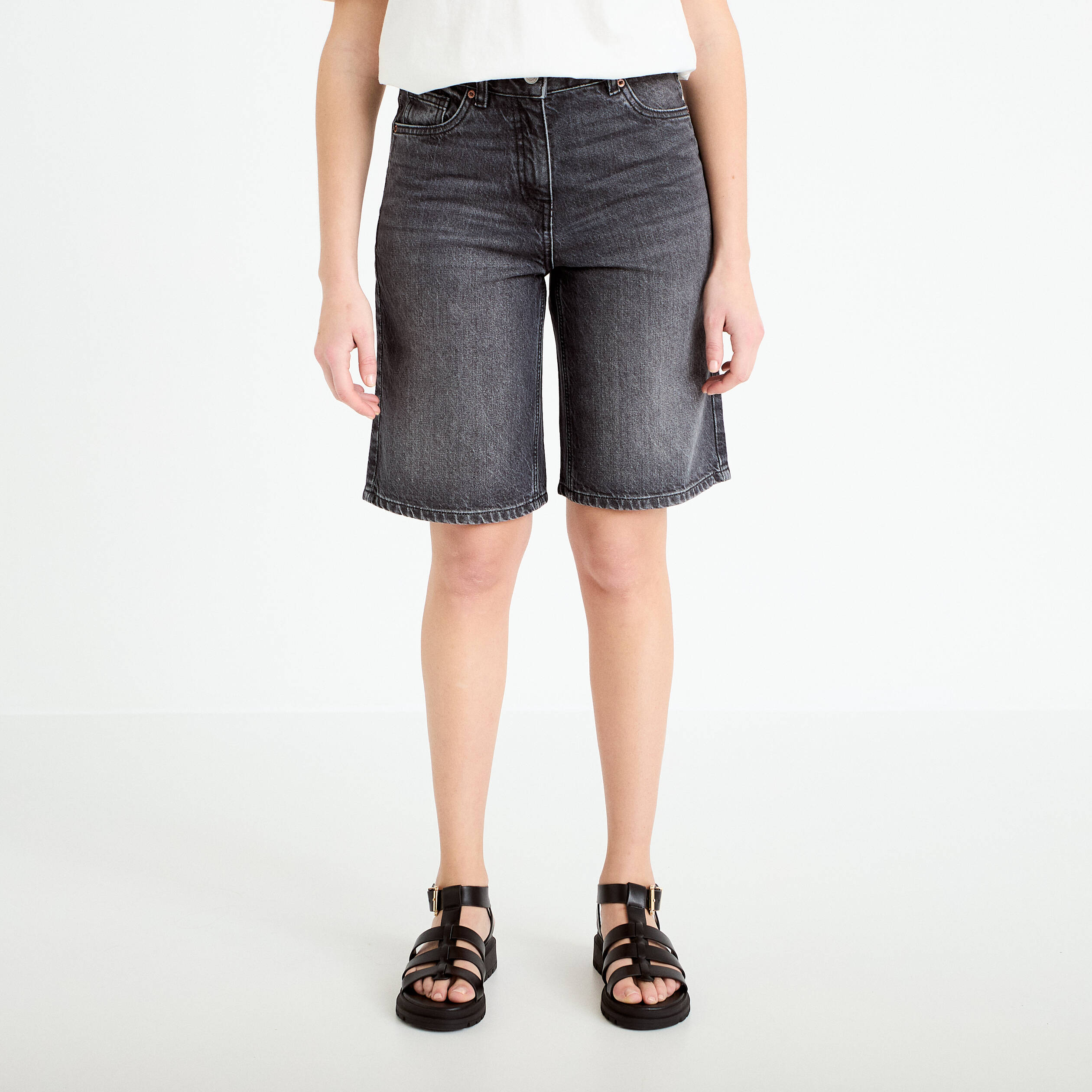 Bermuda en jean denim noir femme