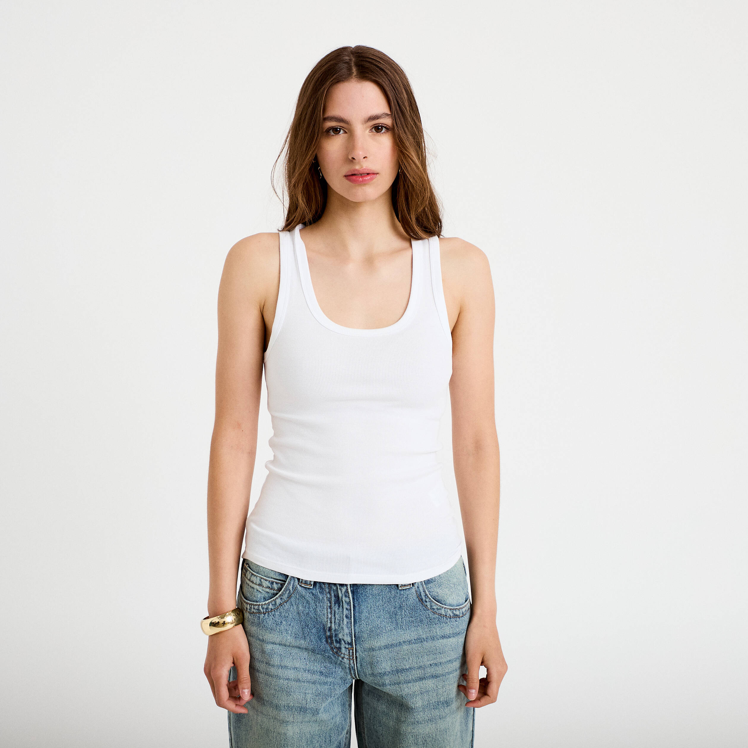 D&eacute;bardeur c&ocirc;tel&eacute; col rond blanc femme