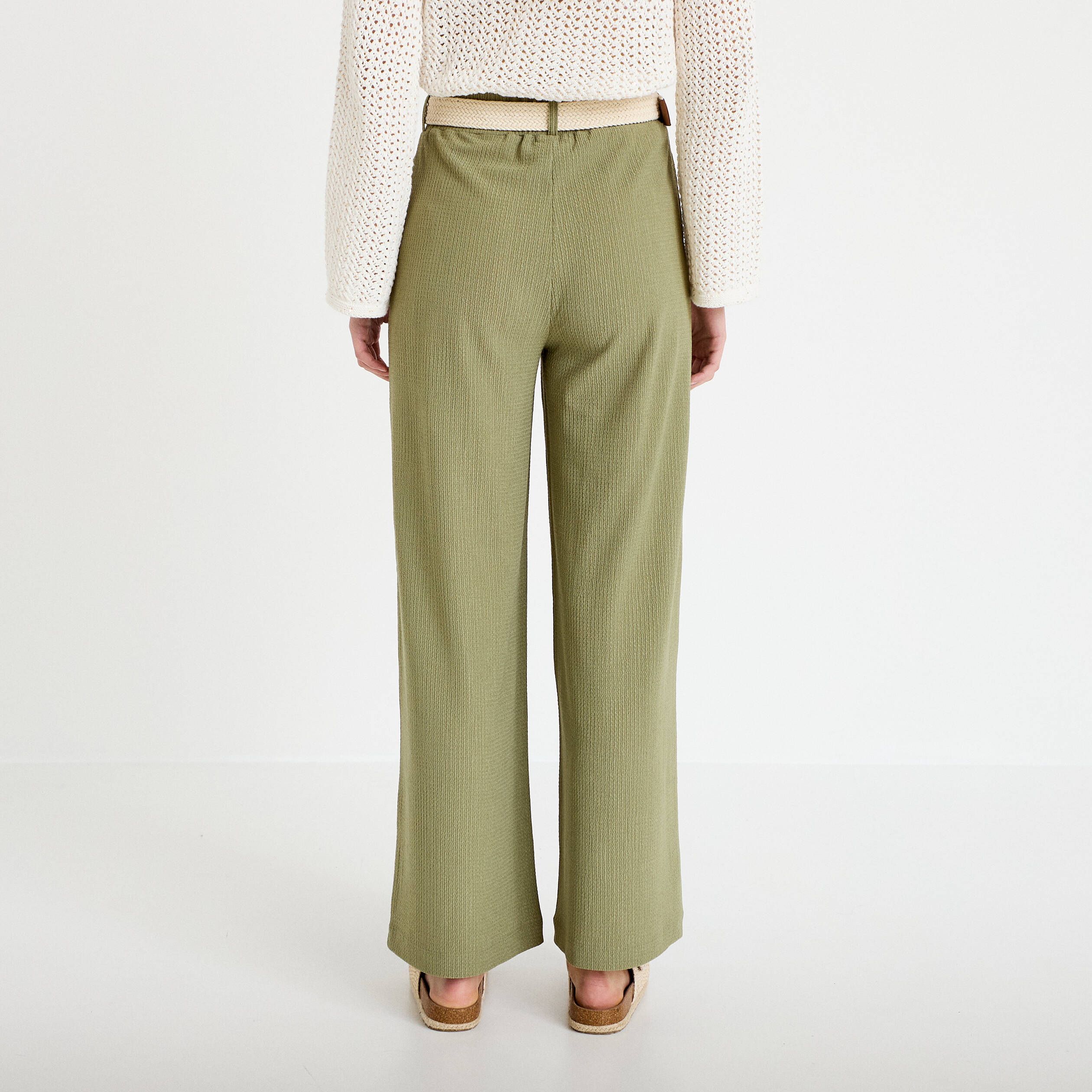 Pantalon large fluide ceintur&eacute; vert kaki femme