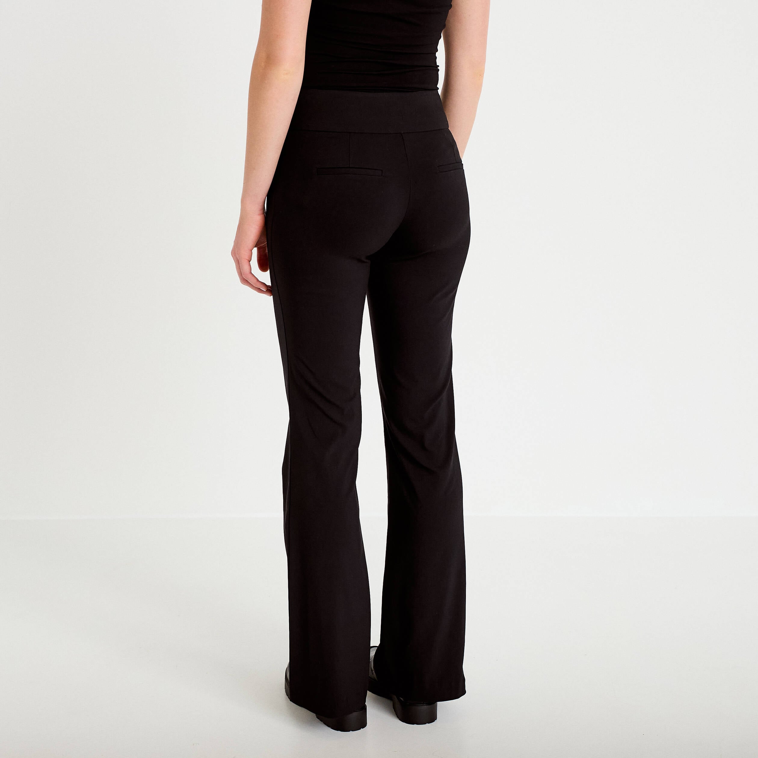 Pantalon bootcut taille basse noir femme
