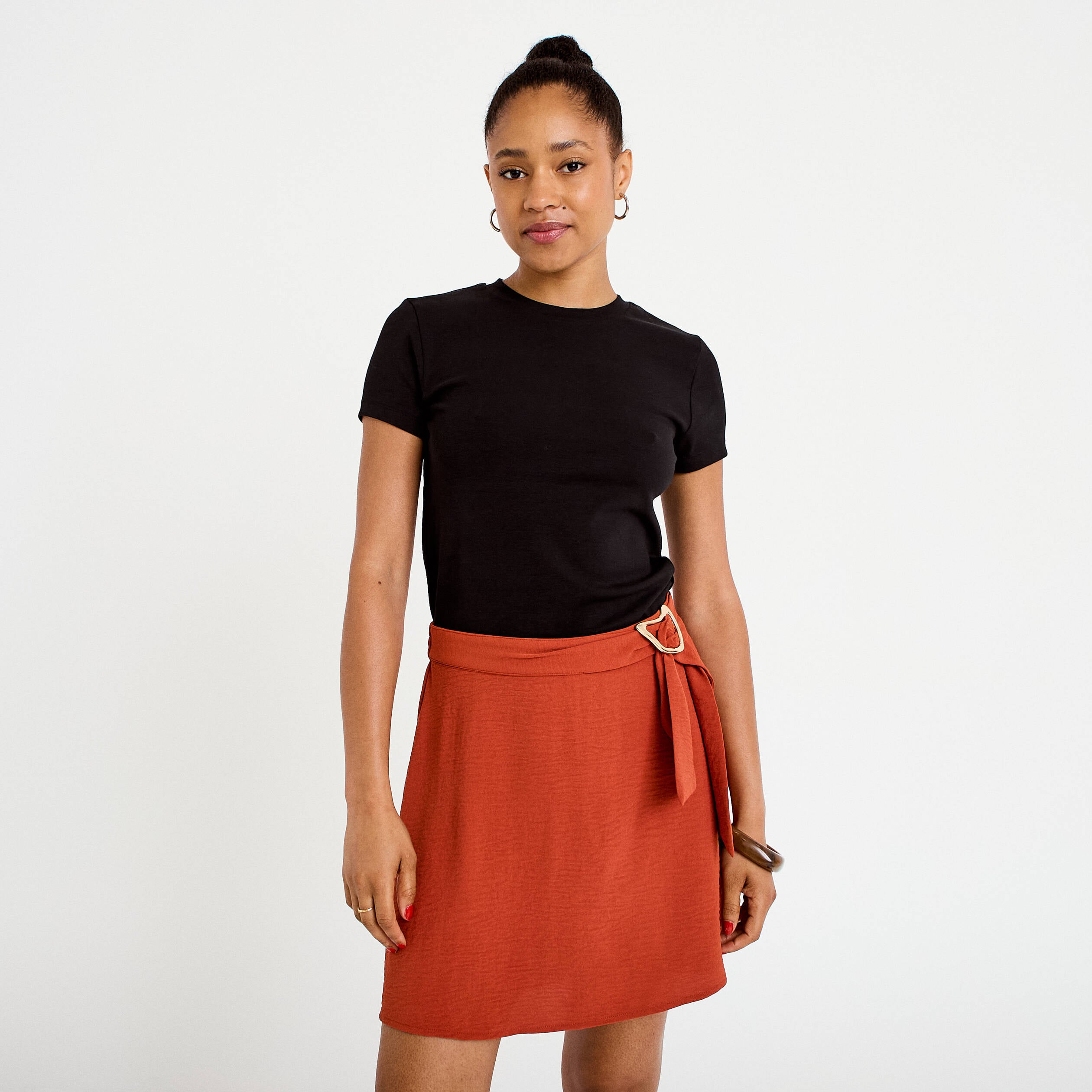 Jupe-short &eacute;vas&eacute;e courte orange fonc&eacute; femme