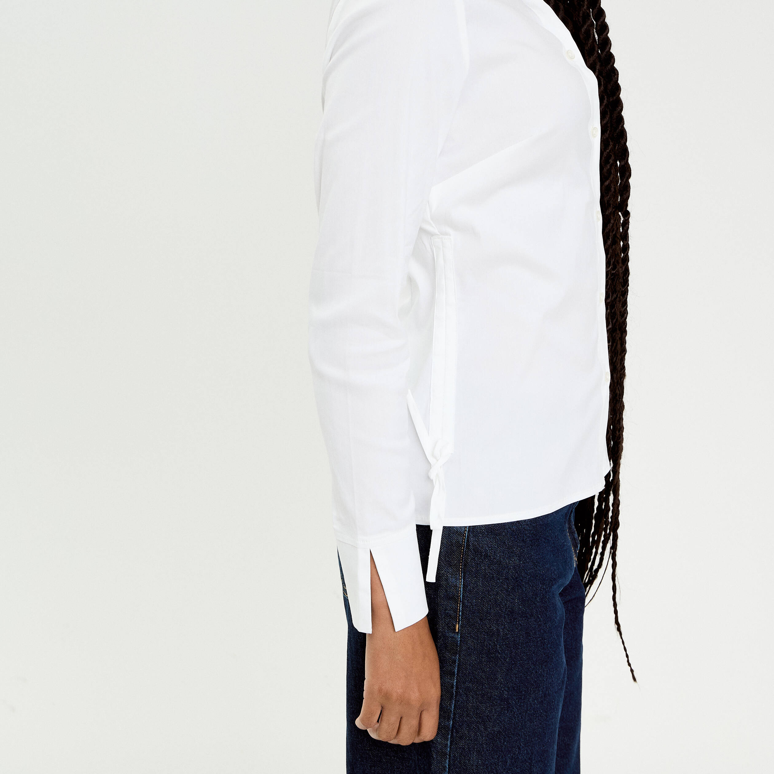 Chemise cintr&eacute;e courte col classique ecru femme