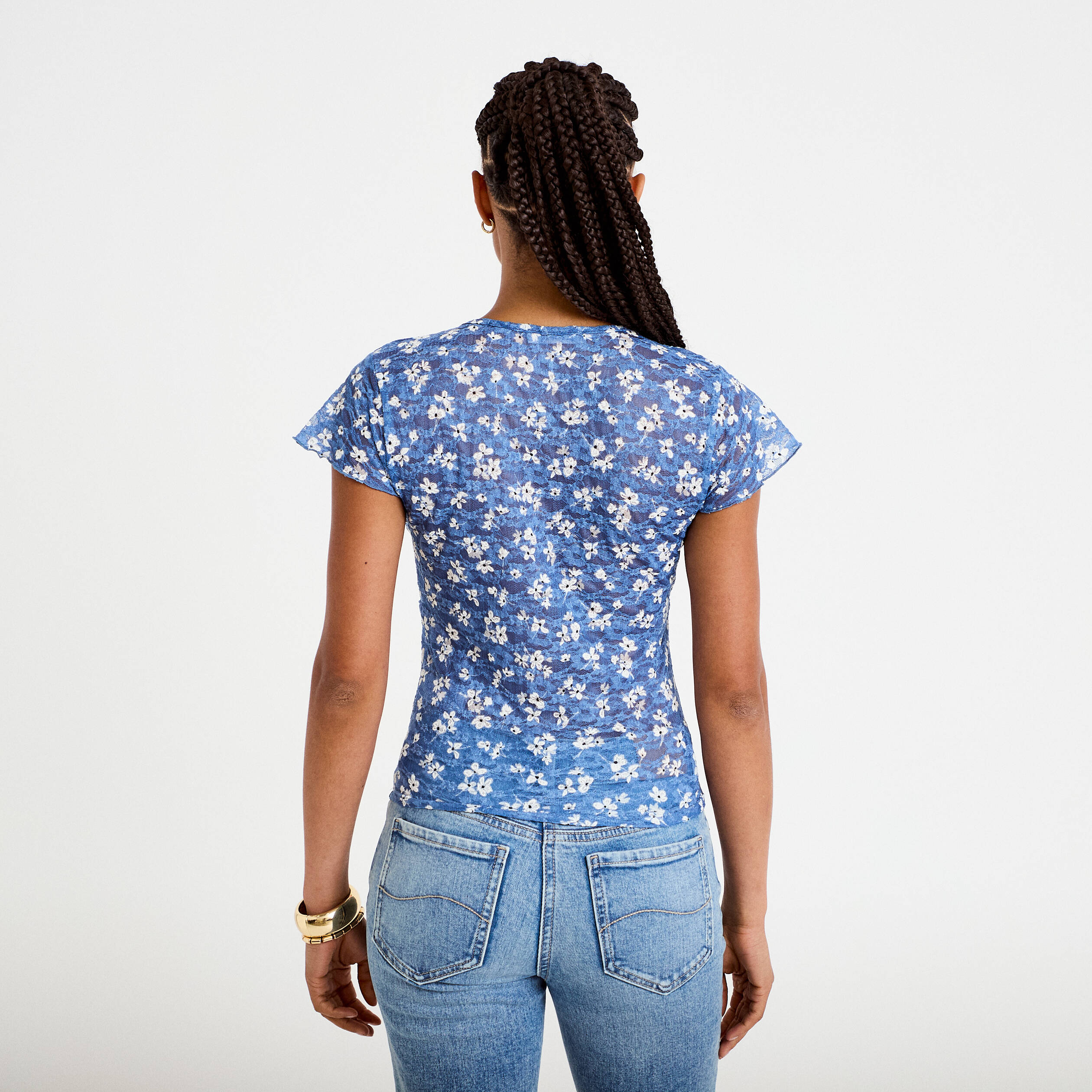 T-shirt ajust&eacute; court d&eacute;collet&eacute; dentelle bleu femme