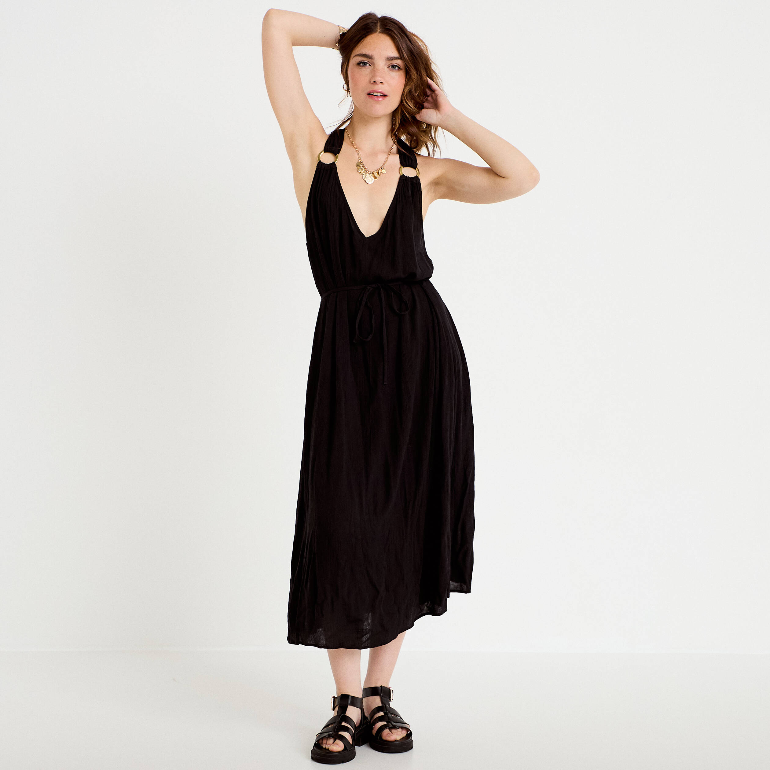 Robe longue droite fines bretelles col v noir femme