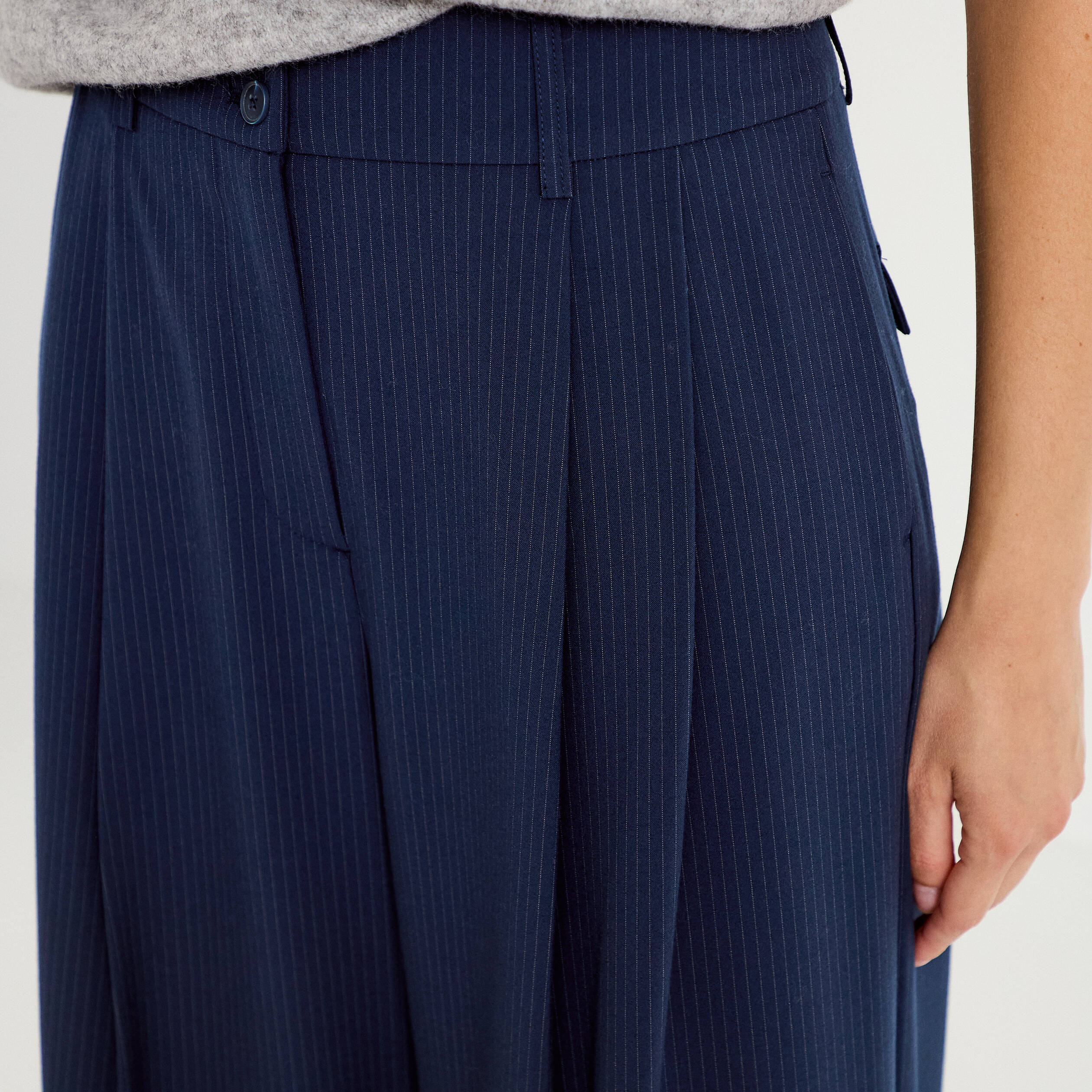 Pantalon large &agrave; pinces bleu marine femme