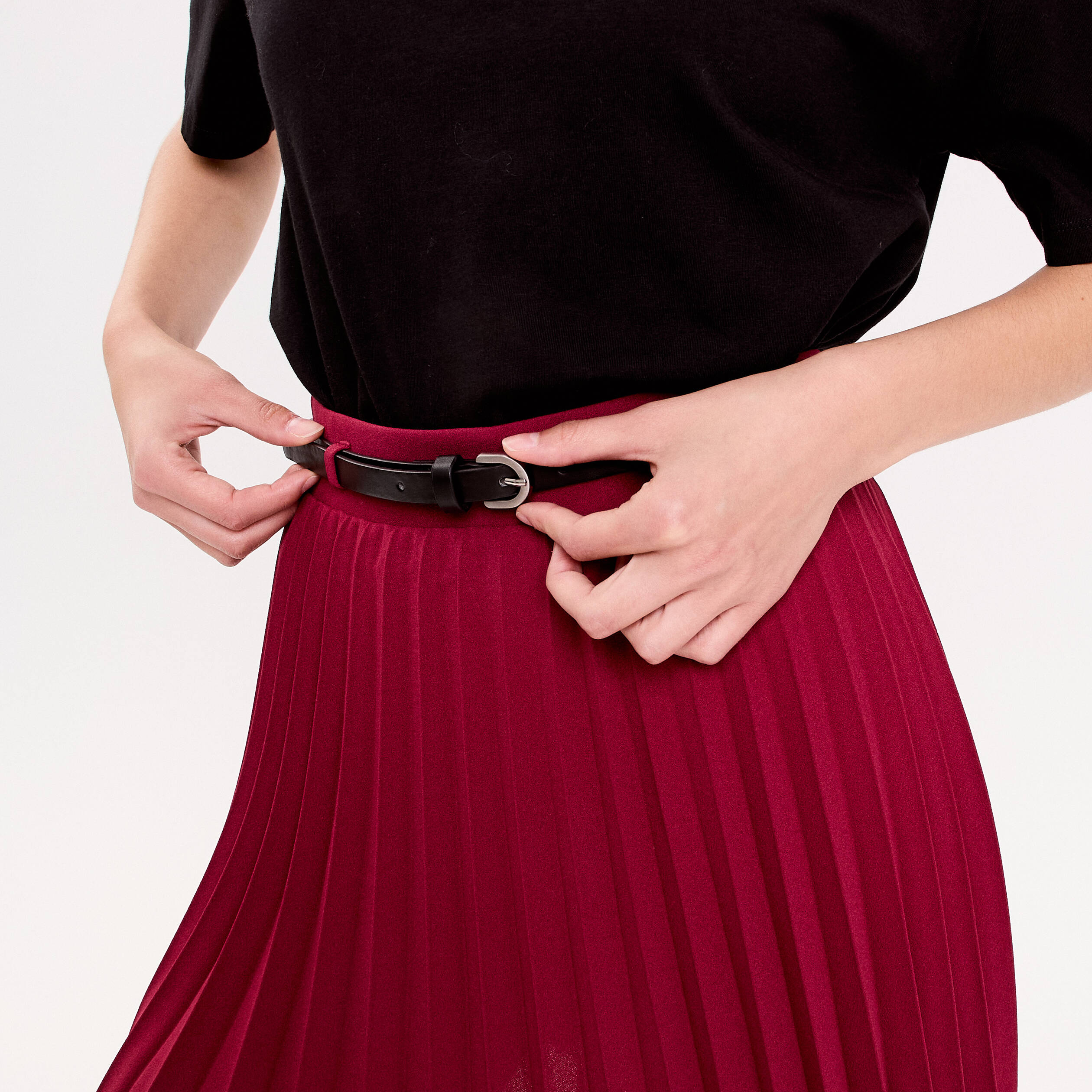Jupe &eacute;vas&eacute;e pliss&eacute;e ceintur&eacute;e rouge fonc&eacute; femme