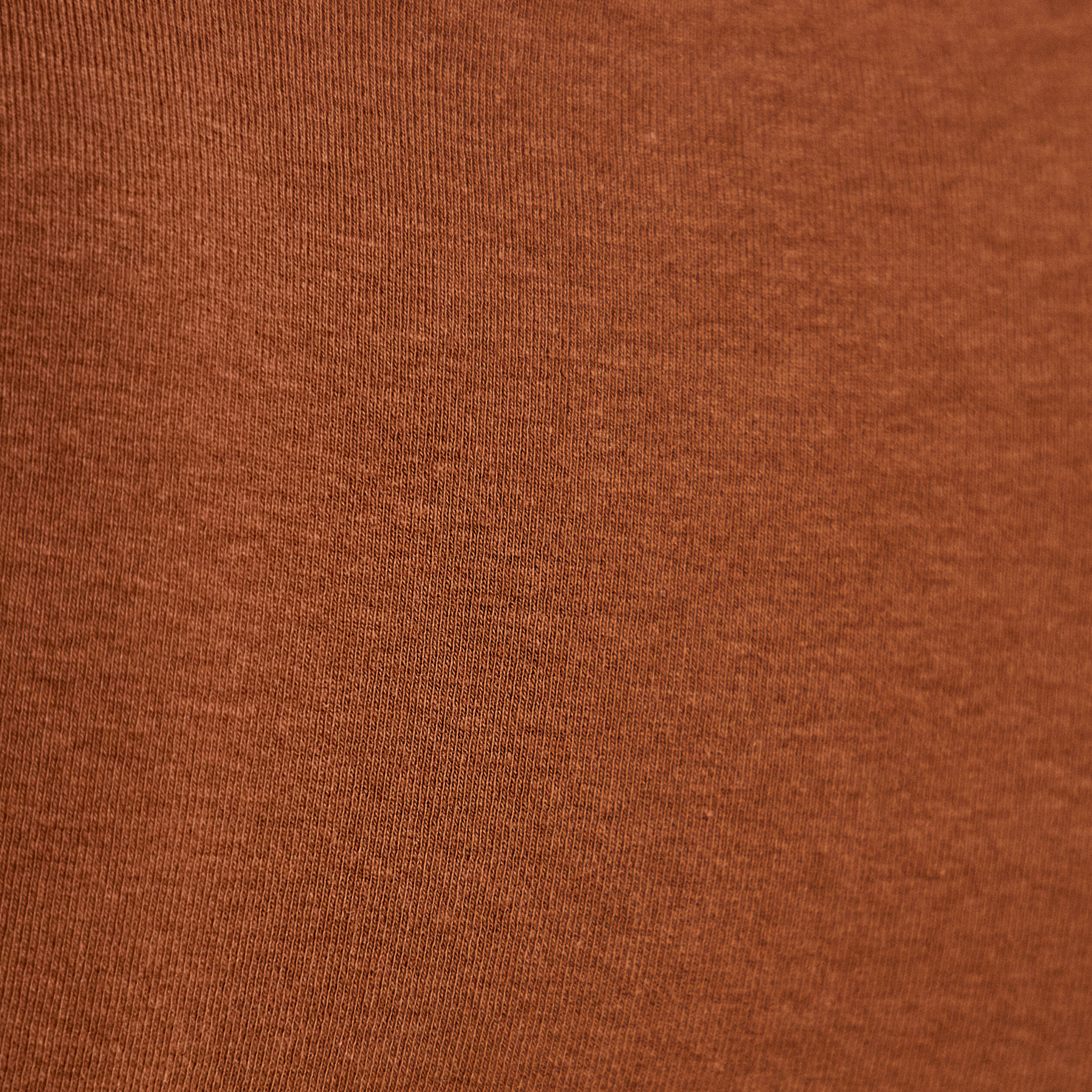 T-shirt ajust&eacute; col v manches courtes marron femme