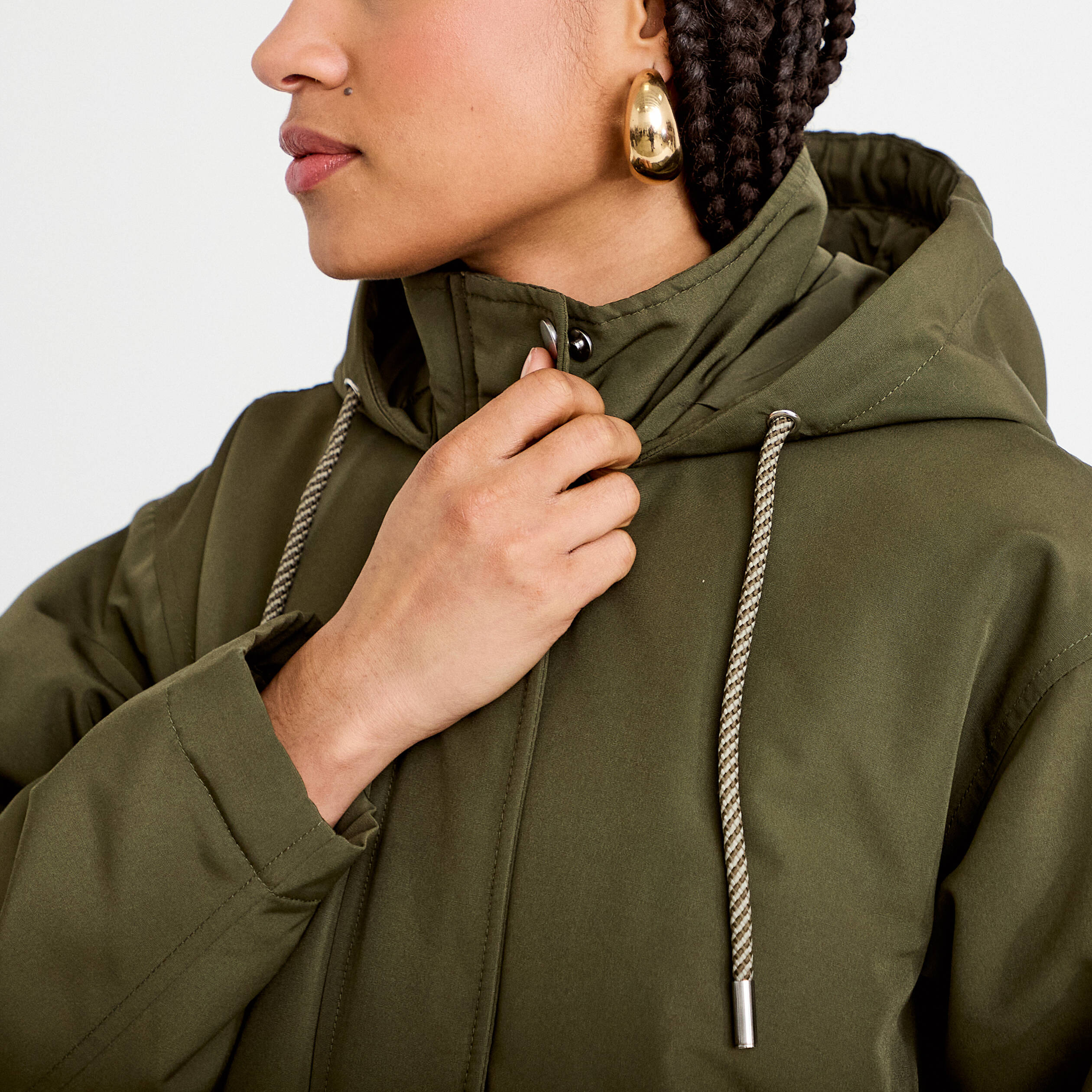 Parka courte &agrave; capuche manches longues vert kaki femme