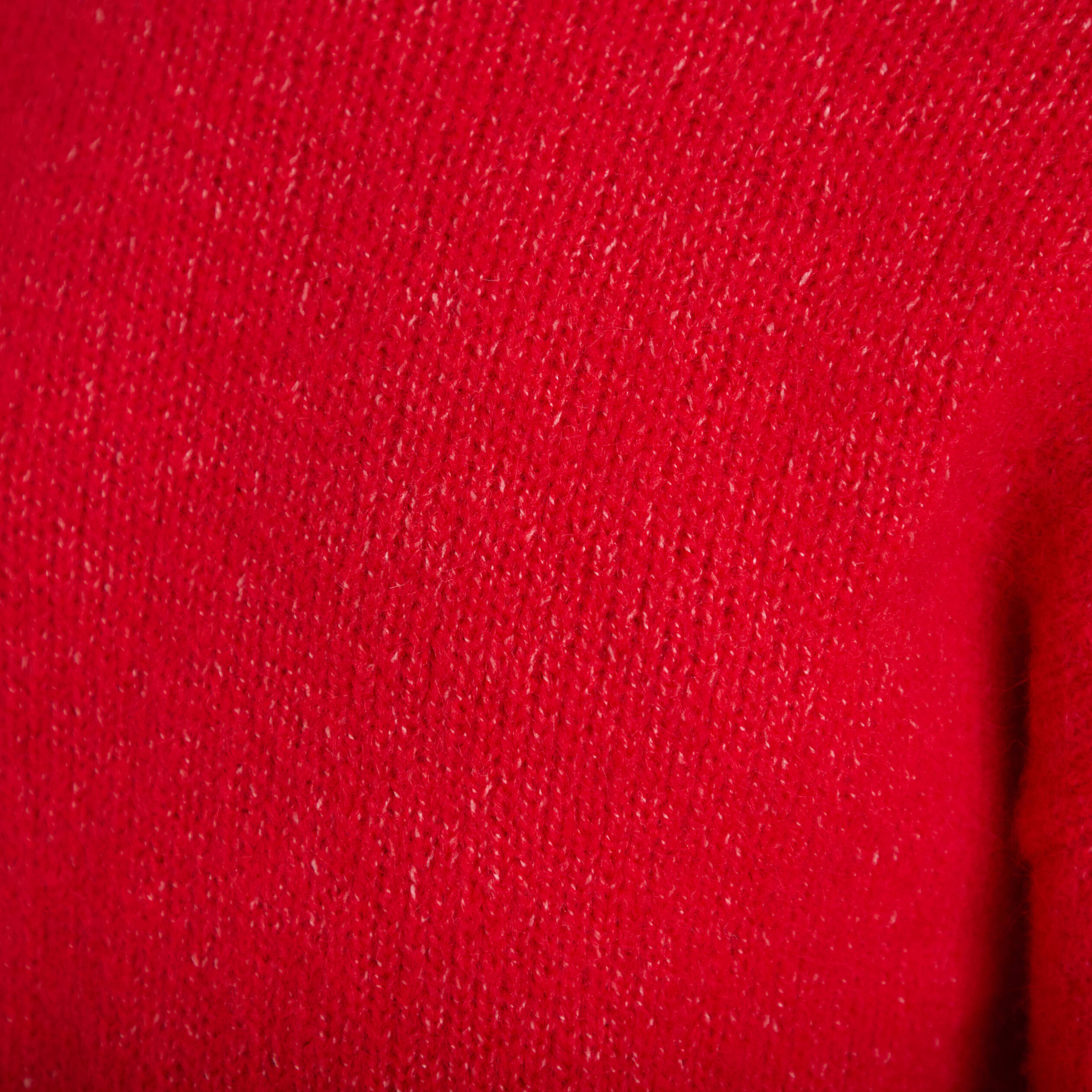 Pull d&eacute;collet&eacute; dos rouge femme