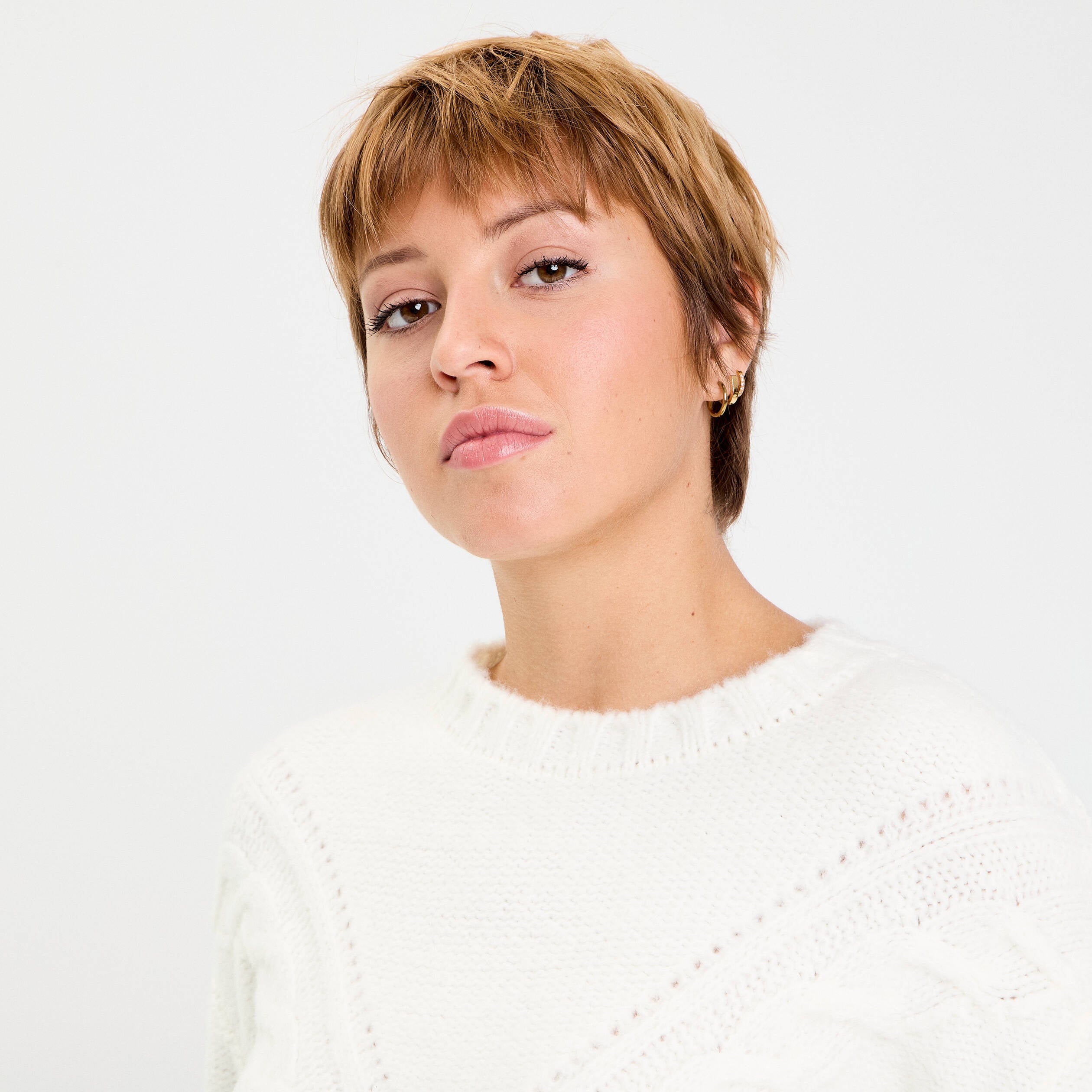 Pull &agrave; torsades ecru femme