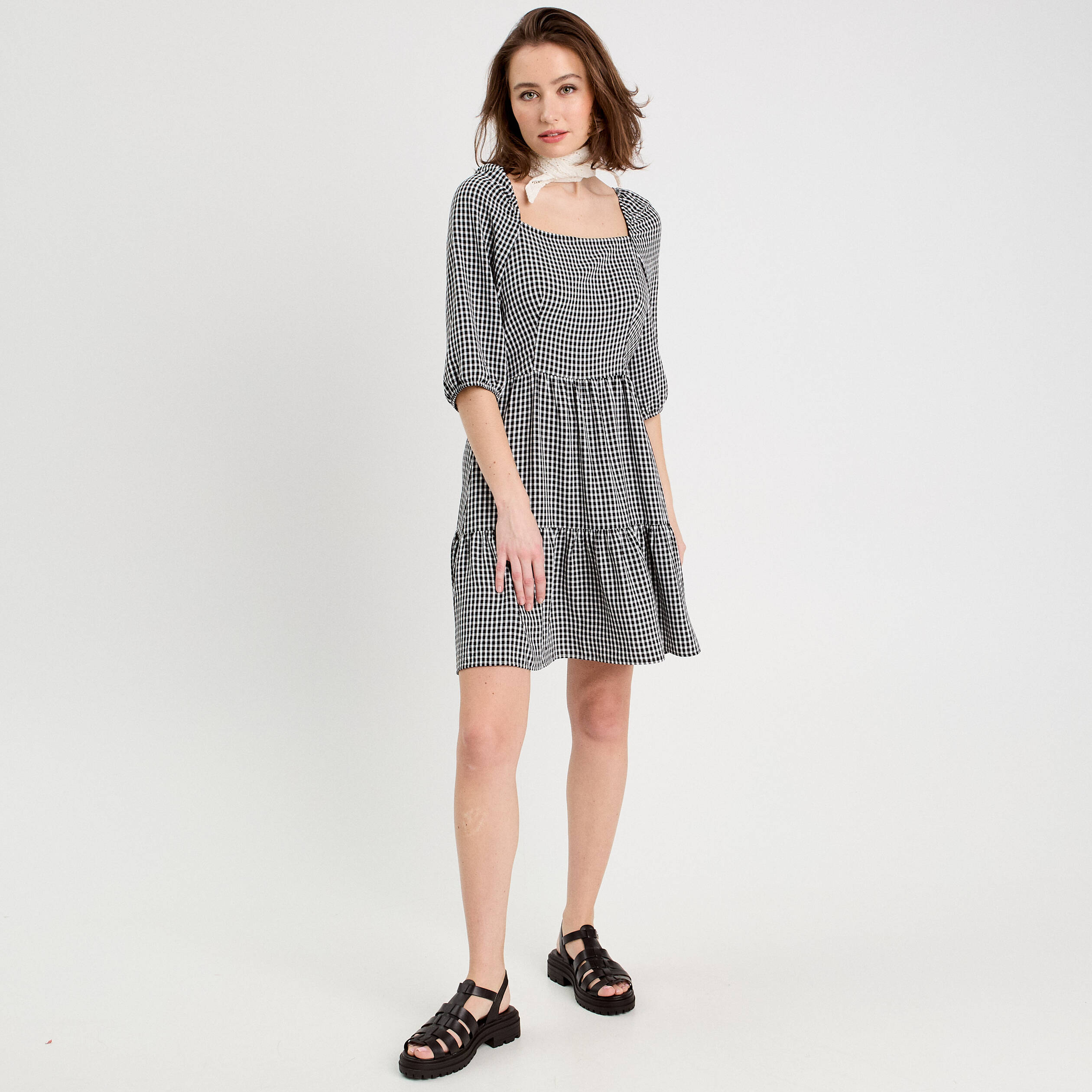 Robe &eacute;vas&eacute;e manches 3/4 blanc femme