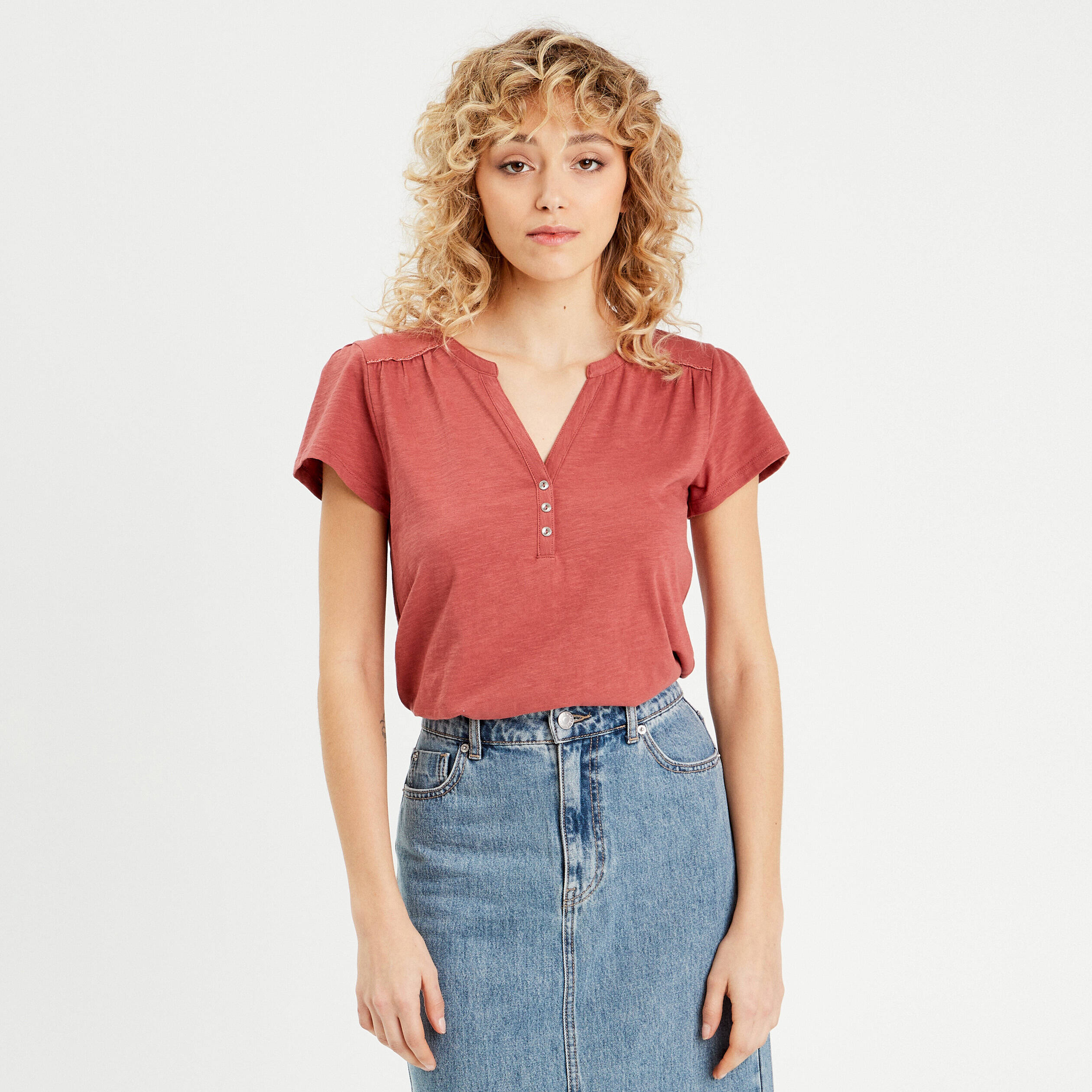 T-shirt boutonn&eacute; sur le devant vieux rose femme