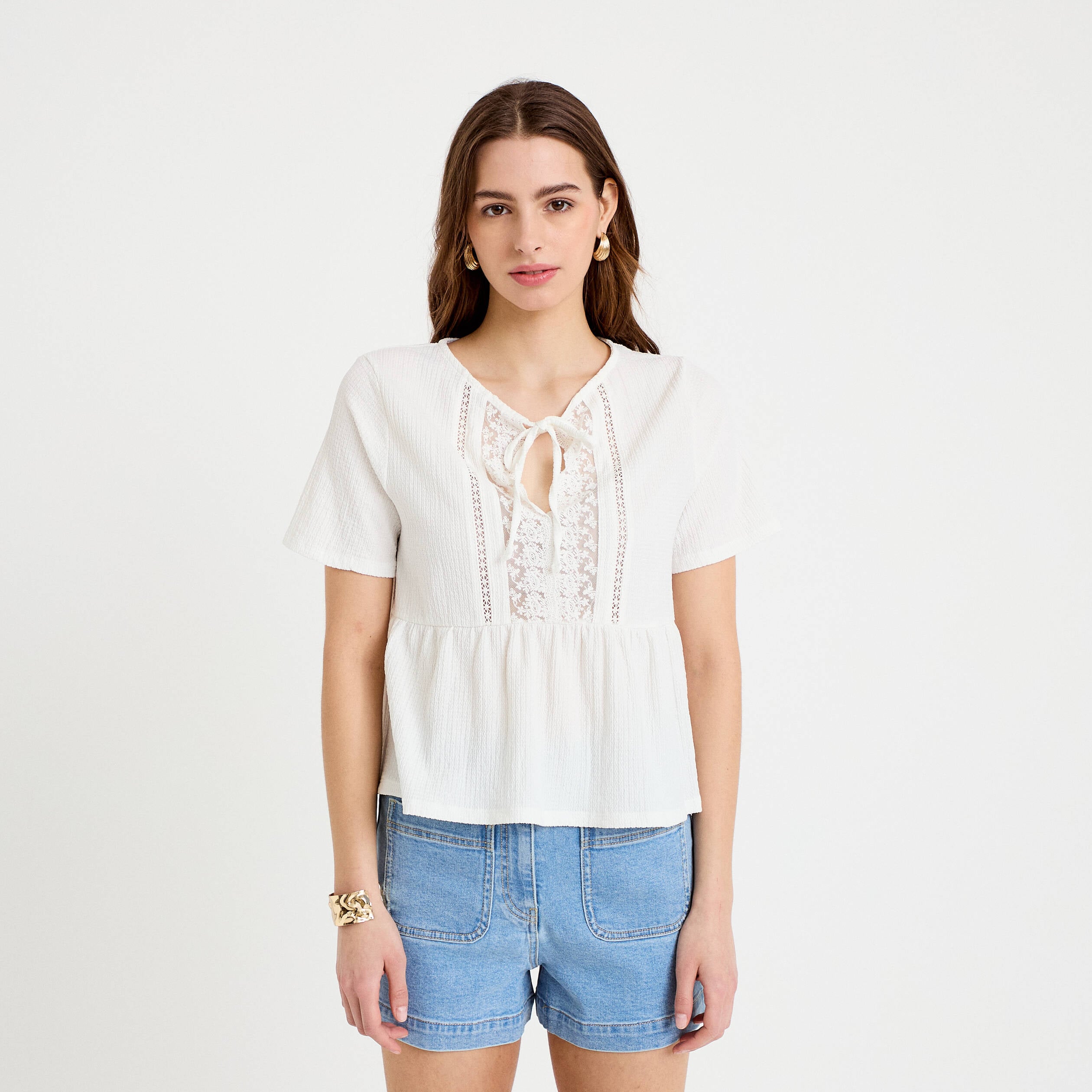 Blouse col v manches courtes dentelle ecru femme