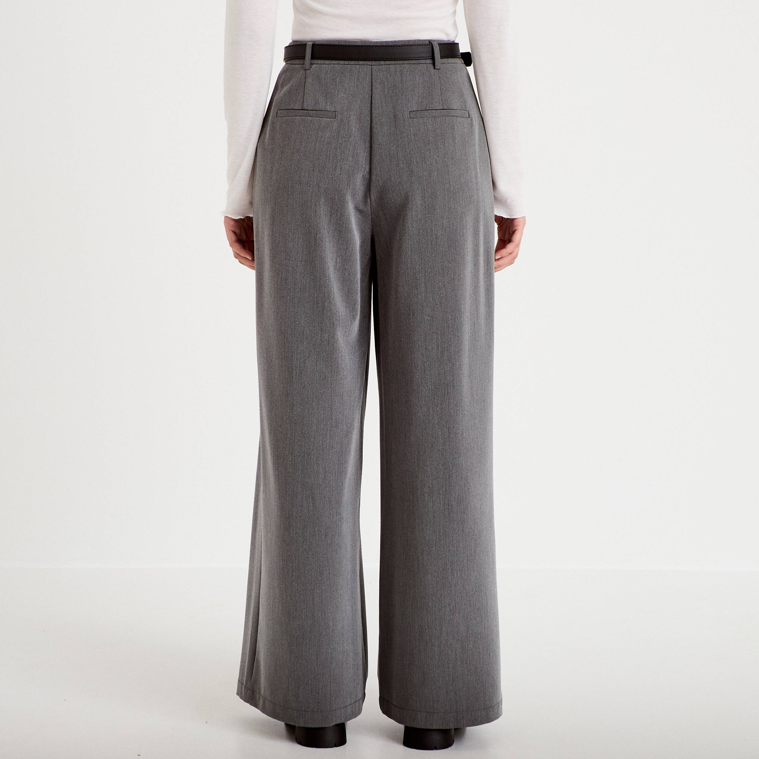 Pantalon bootcut ceinture amovible gris clair femme