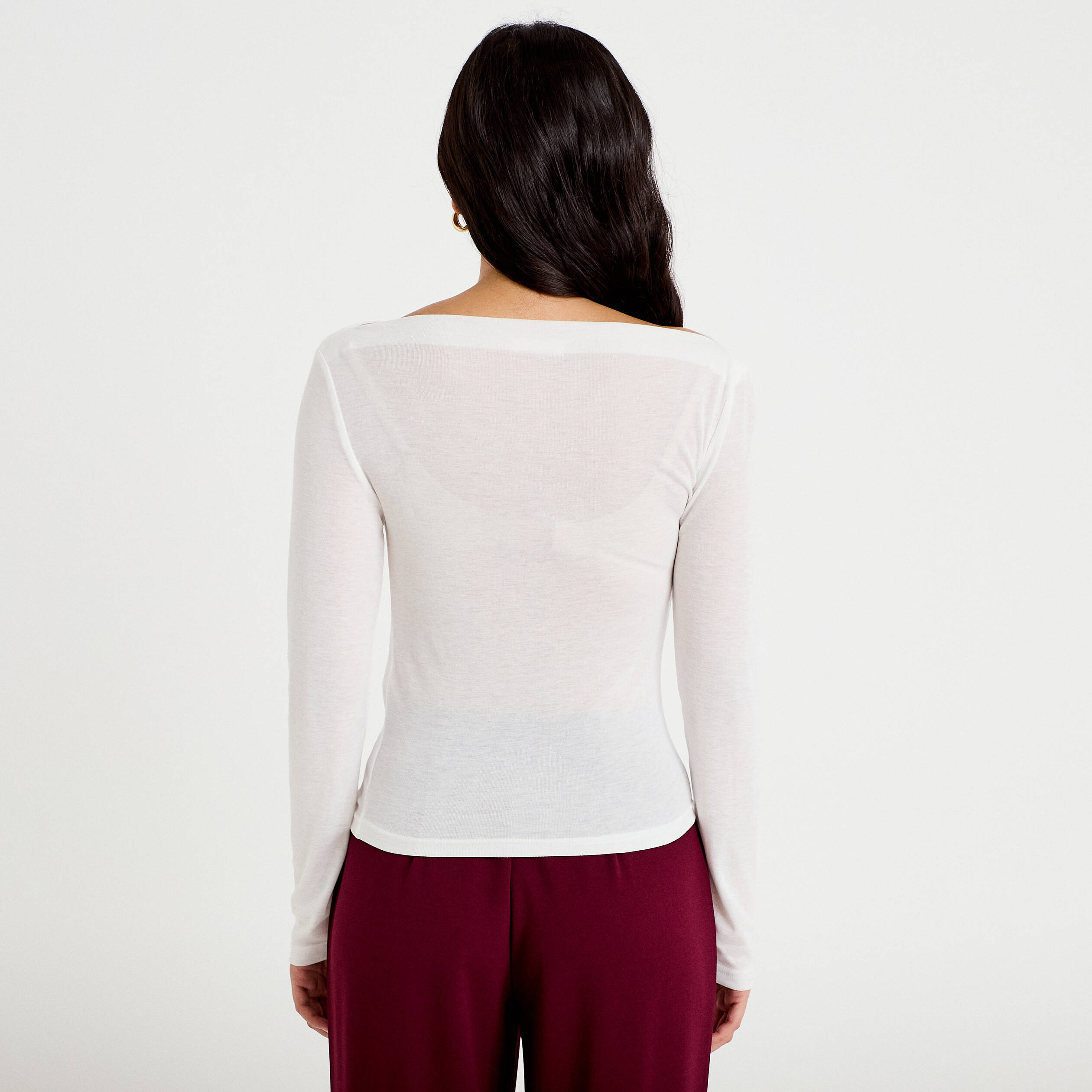 T-shirt col b&eacute;nitier manches longues ecru femme