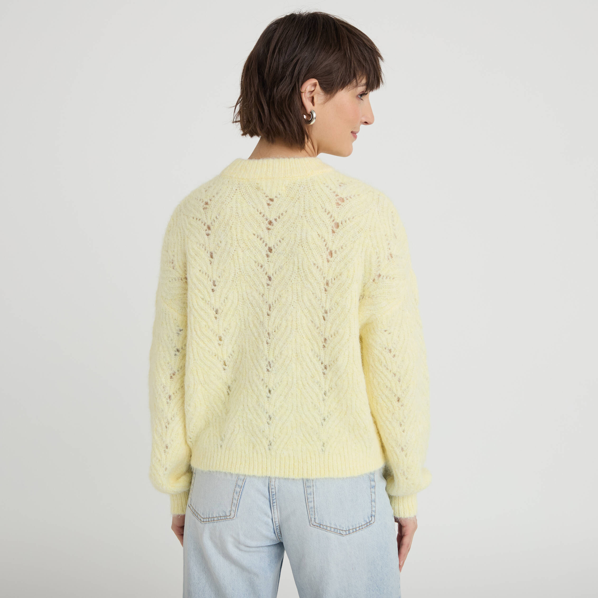 Pull ajour&eacute; manches longues jaune clair femme