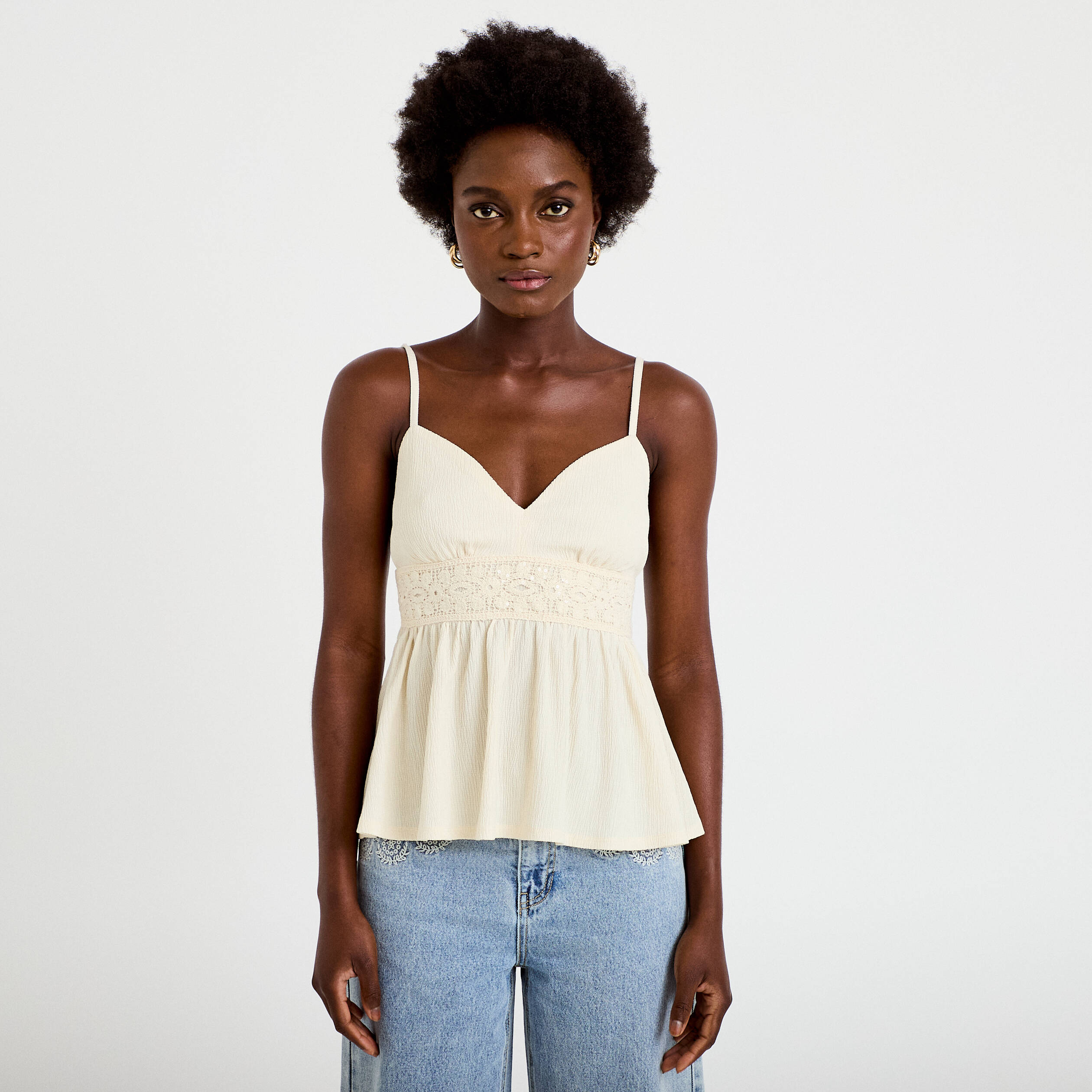 D&eacute;bardeur d&eacute;tail crochet ecru femme