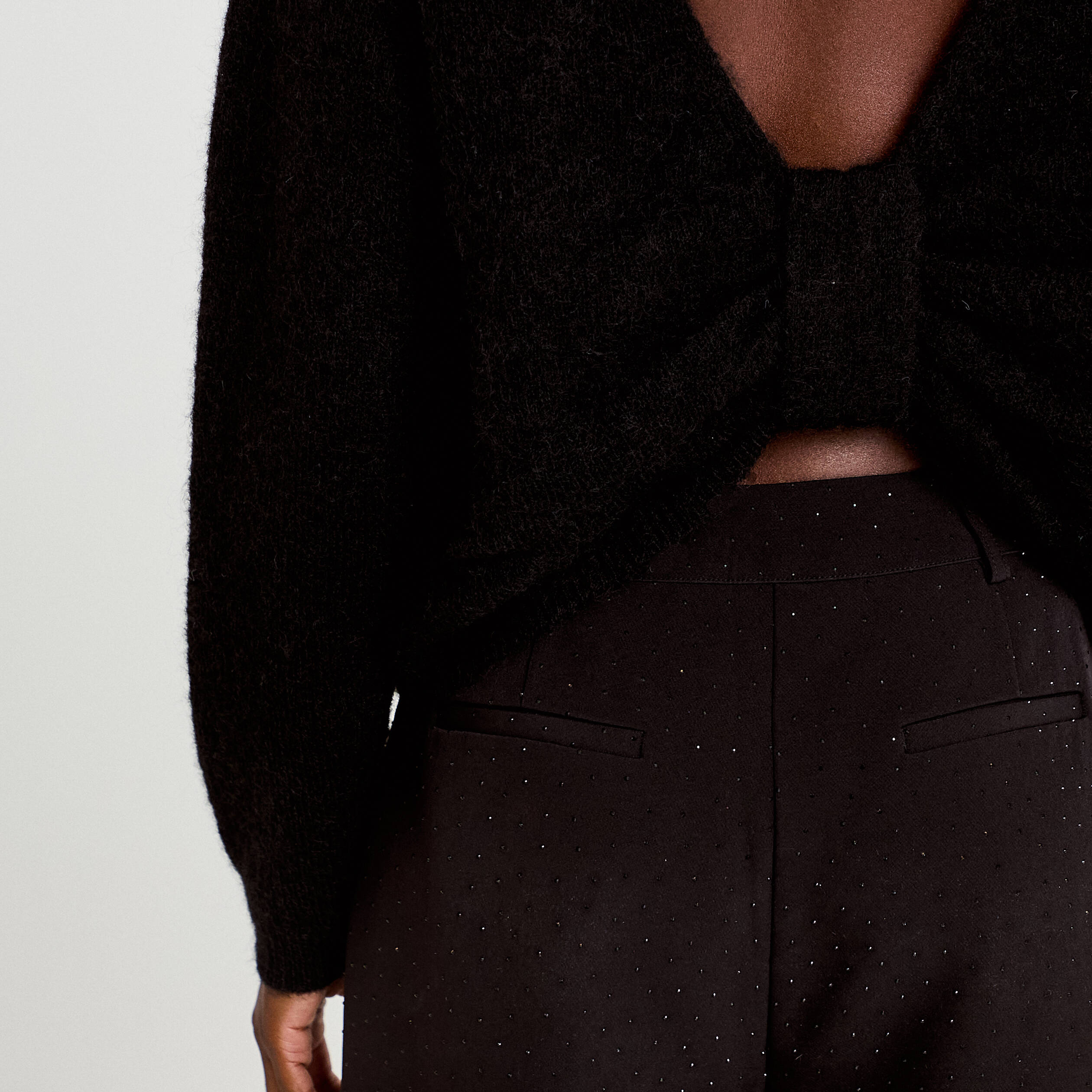 Pull col rond manches longues noir femme