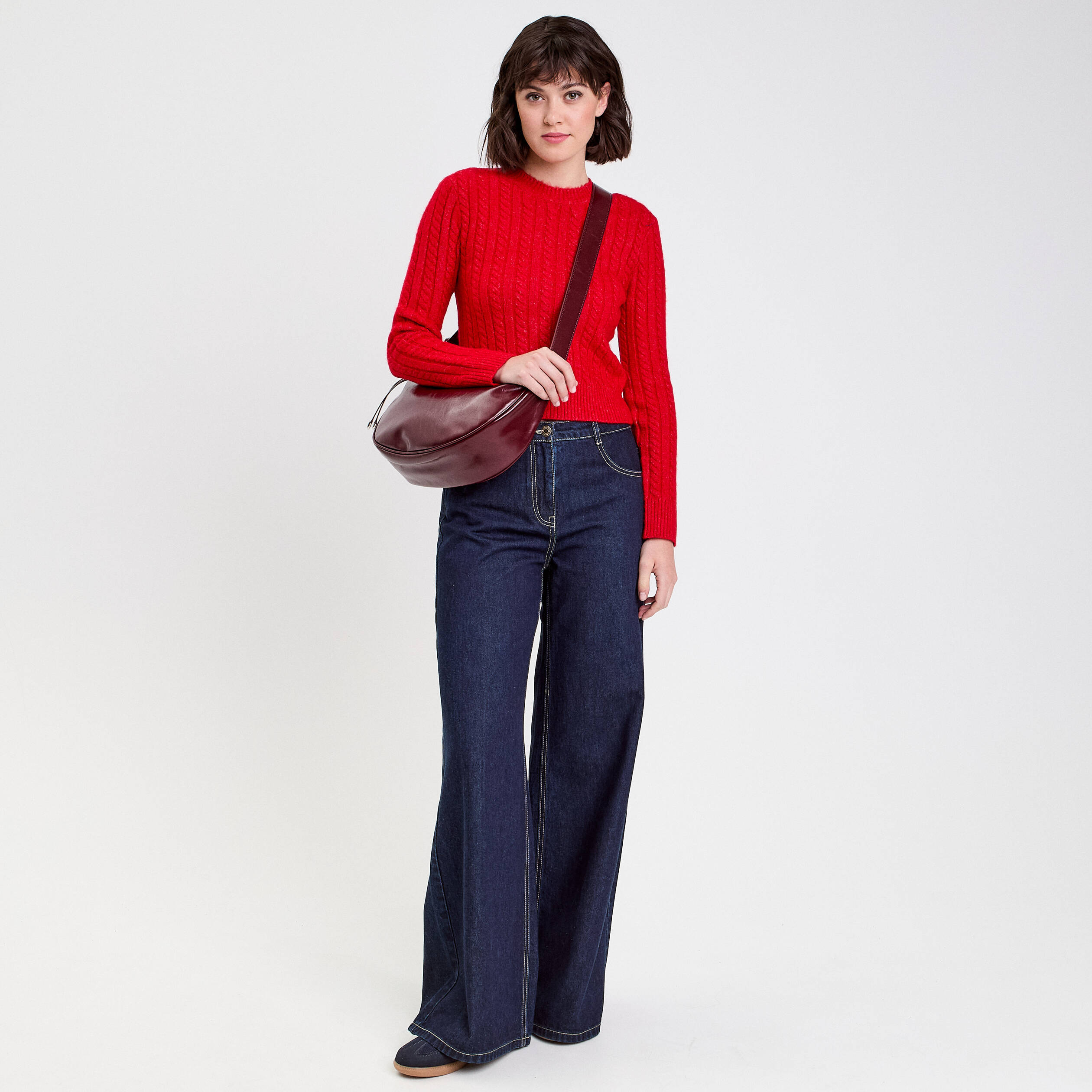 Pull ajust&eacute; col rond manches longues rouge femme