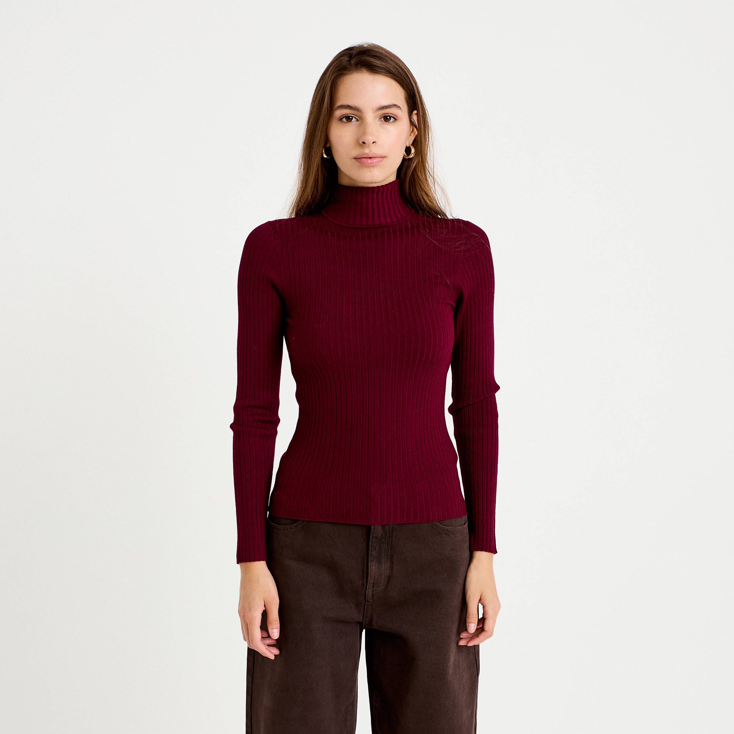 Pull c&ocirc;tel&eacute; col roul&eacute; bordeaux femme