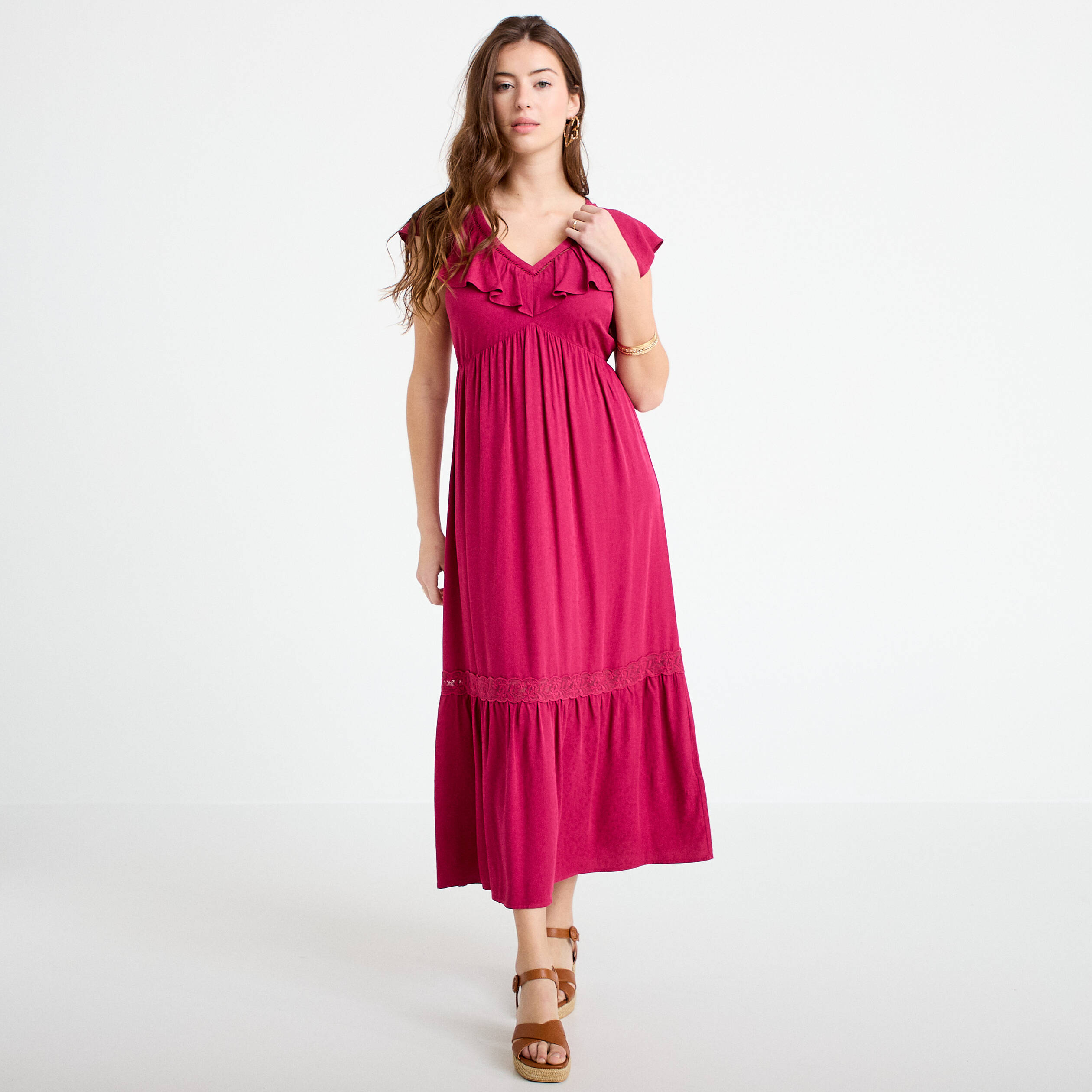 Robe longue &eacute;vas&eacute;e col v manches courtes rouge femme