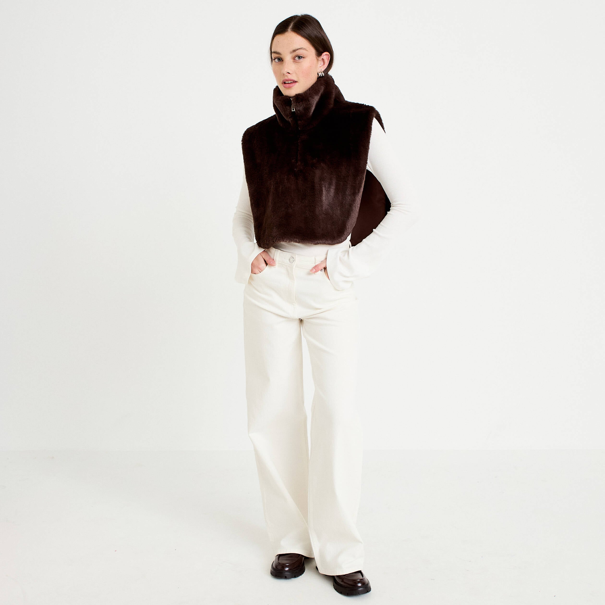 Cache-cou en fausse fourrure marron fonc&eacute; femme