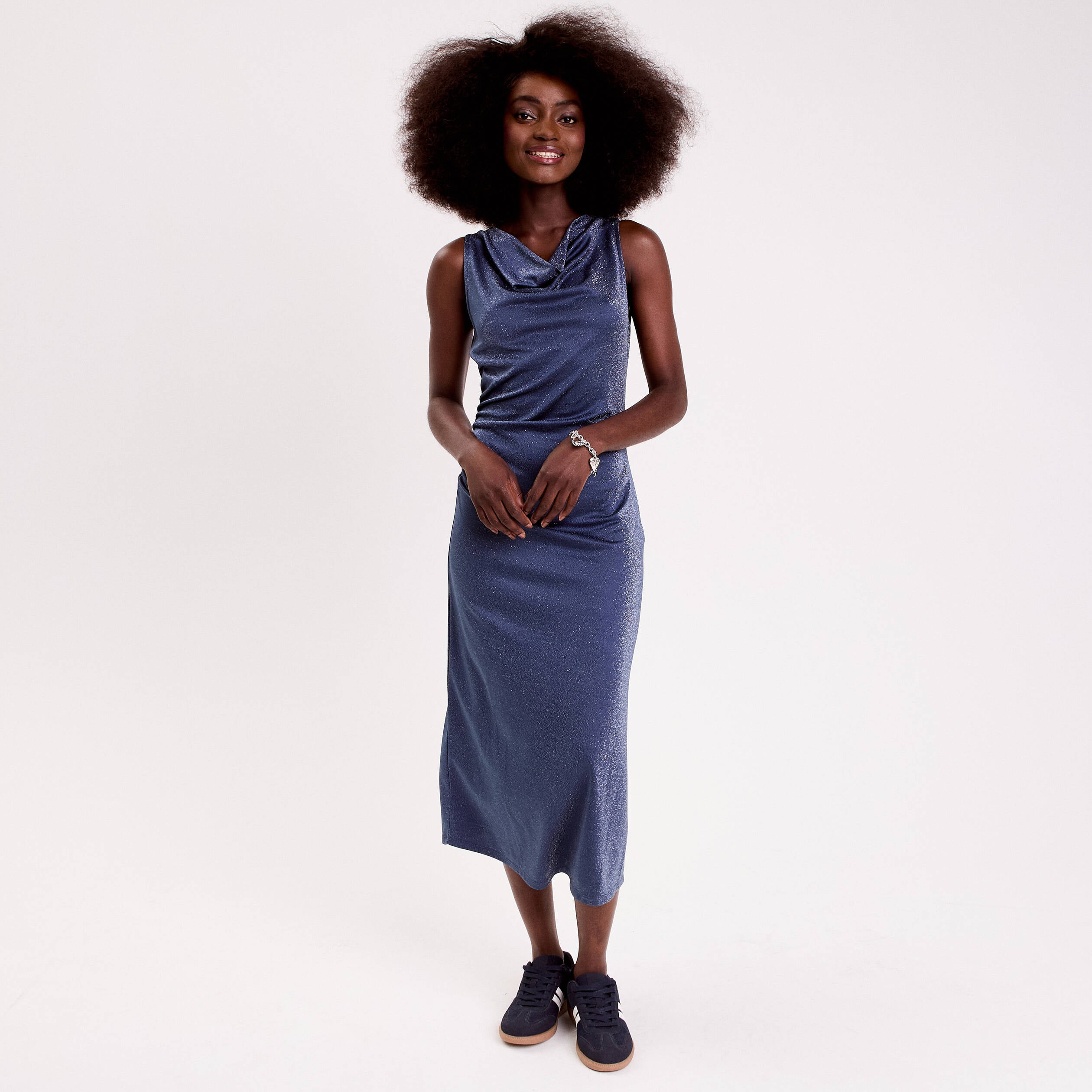 Robe longue fils m&eacute;tallis&eacute;s bleu fonc&eacute; femme