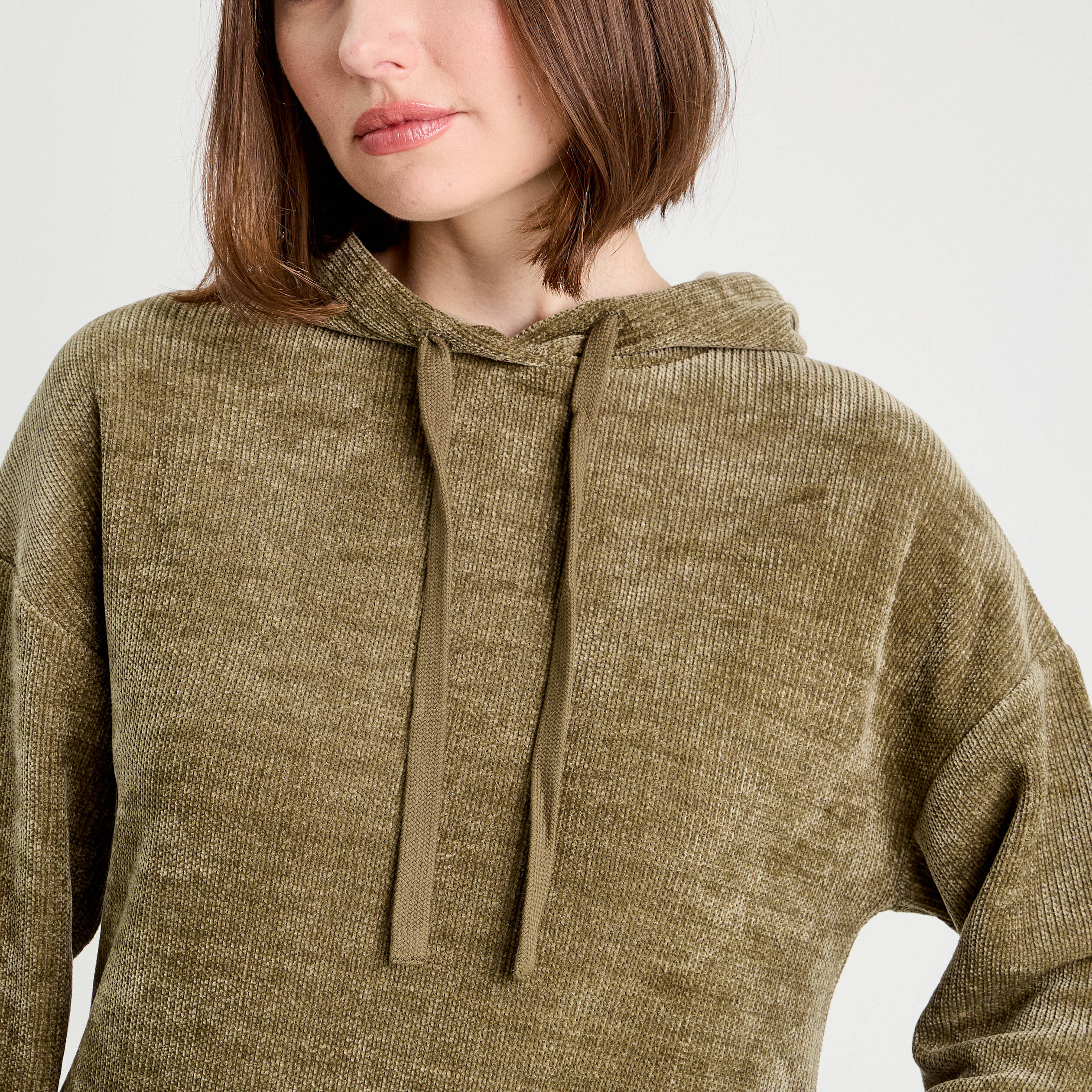 Sweat &agrave; capuche vert kaki femme