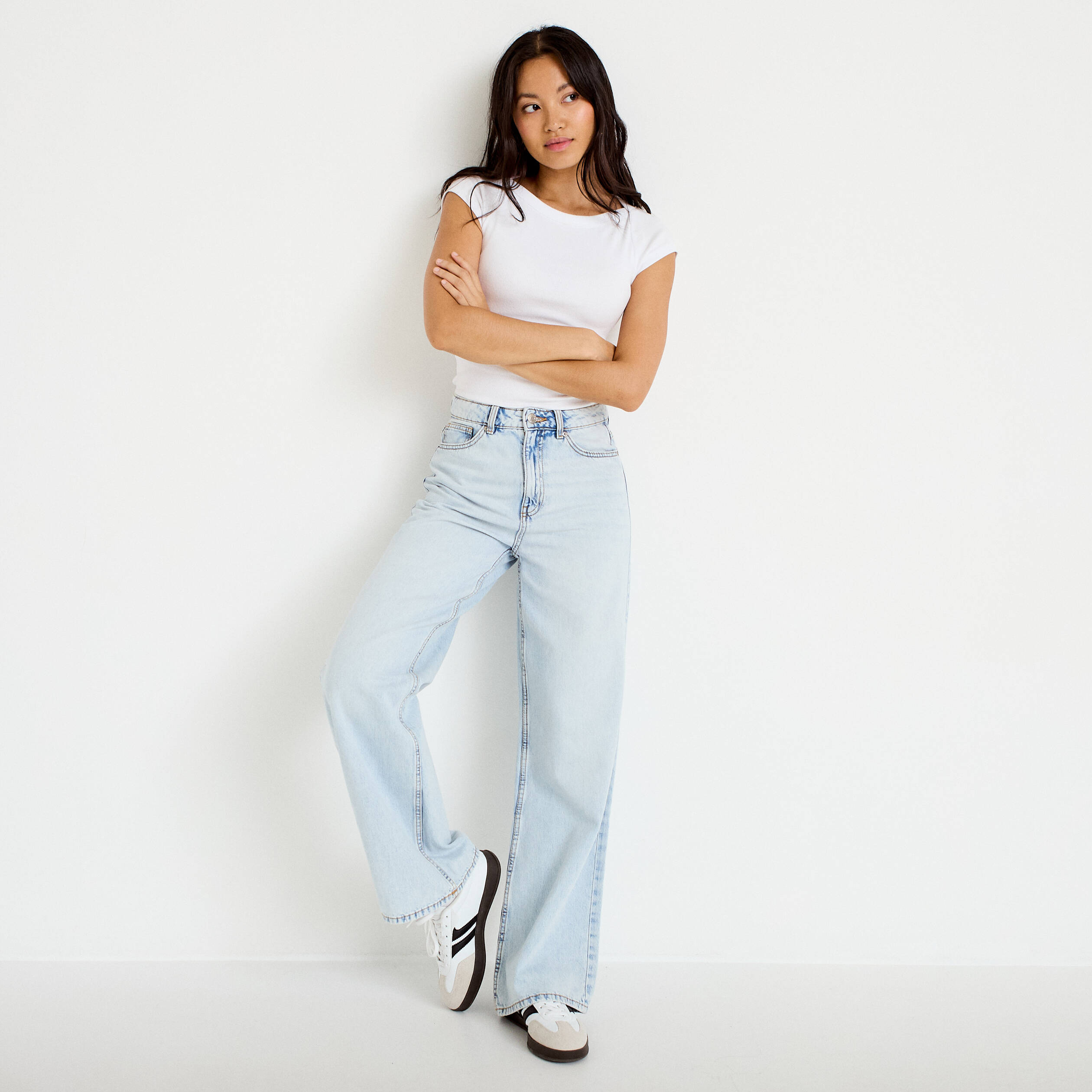Jeans wide leg taille haute denim bleach femme