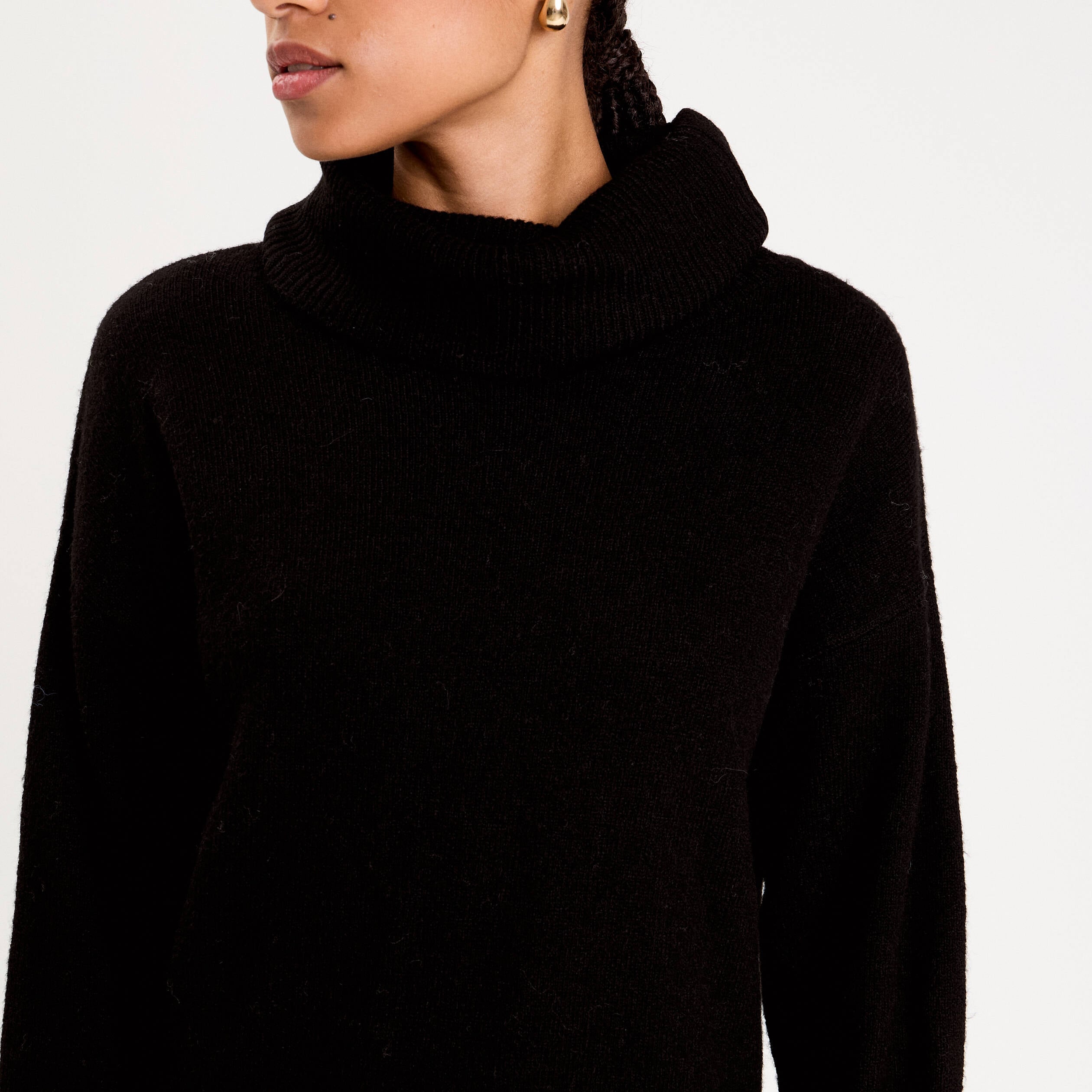 Pull avec col roul&eacute; noir femme