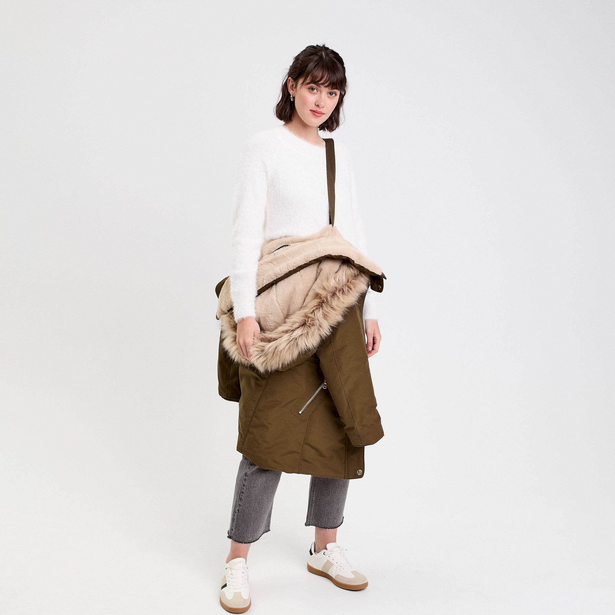 Parka &agrave; capuche fausse fourrure vert kaki femme