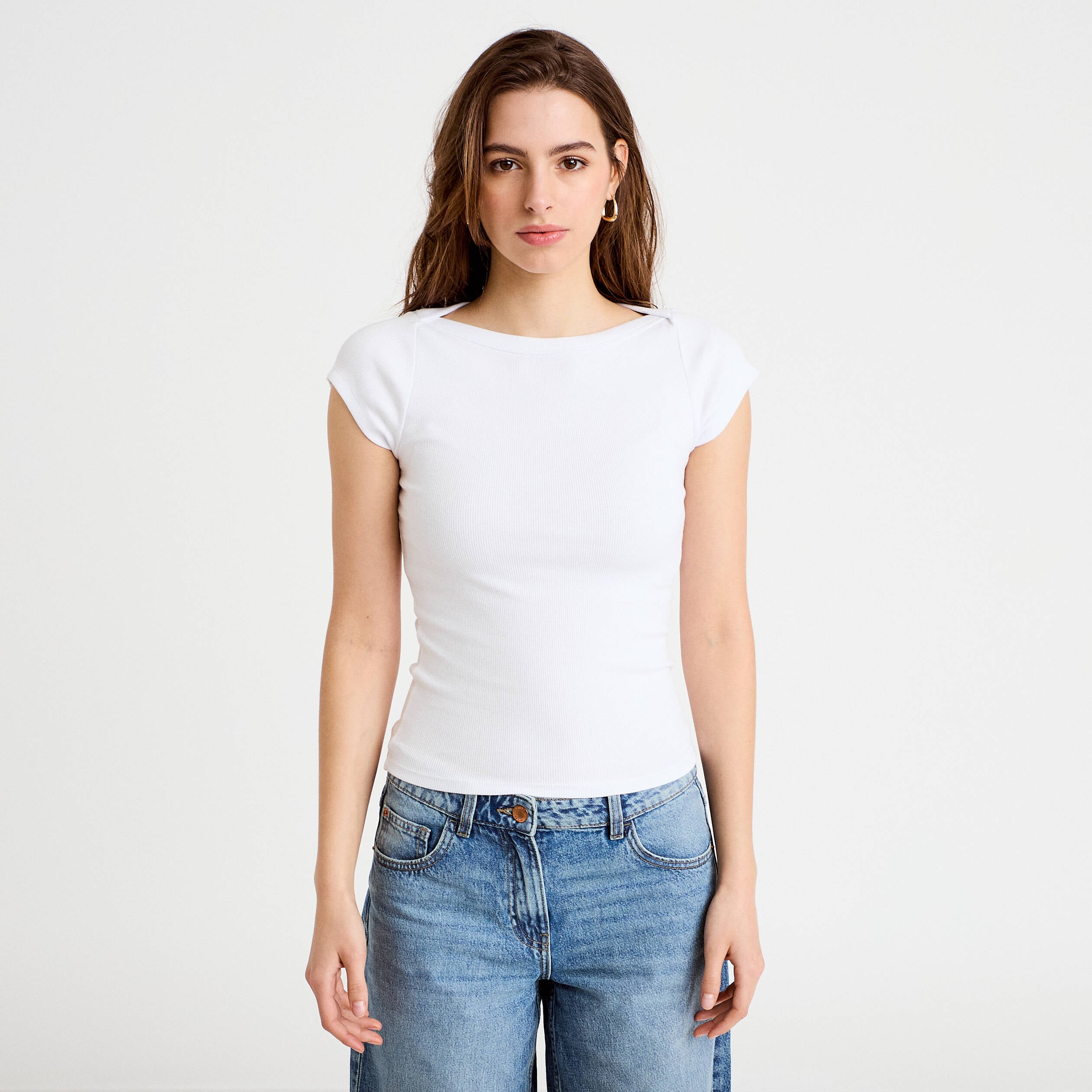 T-shirt cintr&eacute; col bateau blanc femme