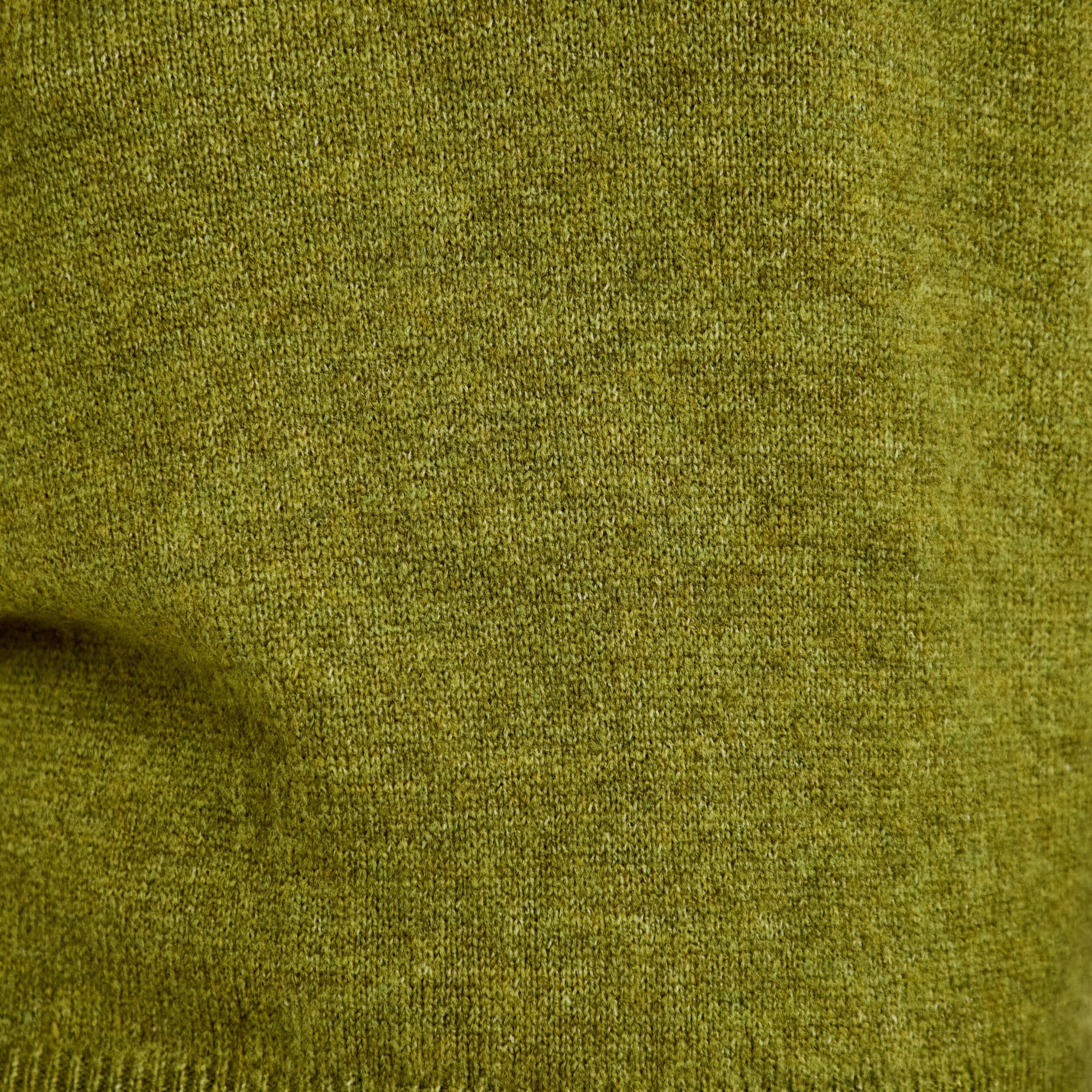 Pull col rond manches longues vert fonc&eacute; femme