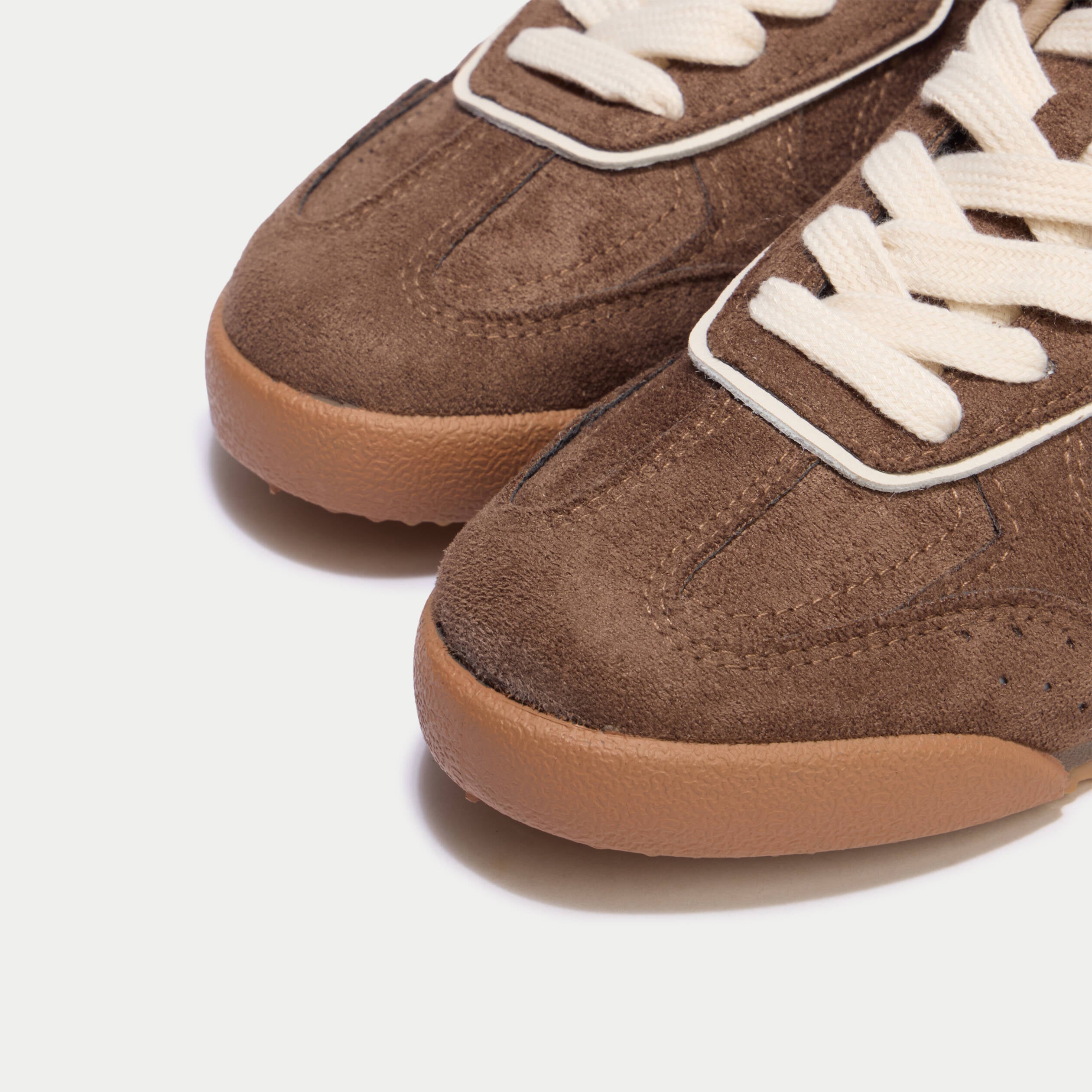 Basket aspect daim beige femme