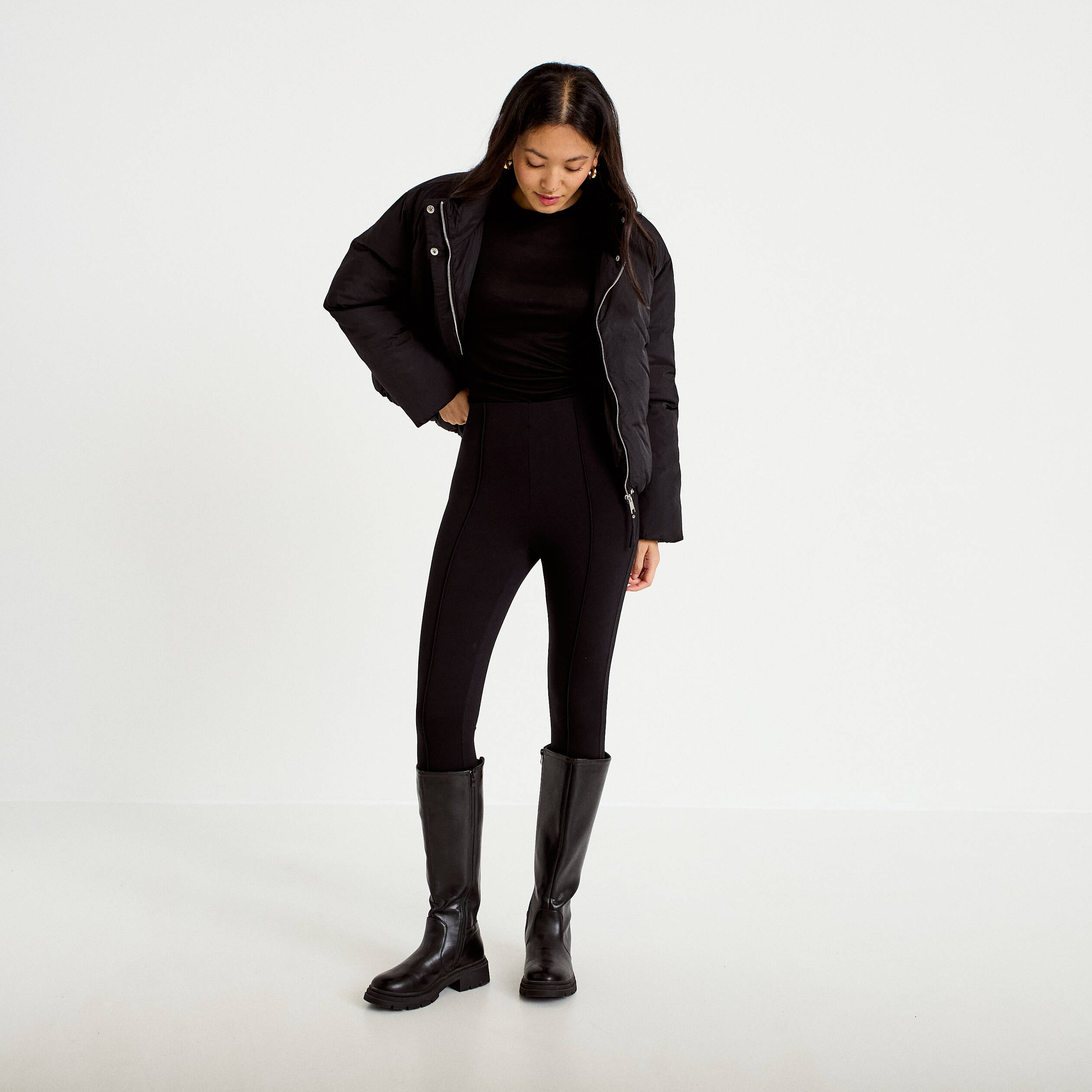 Fuseau noir femme
