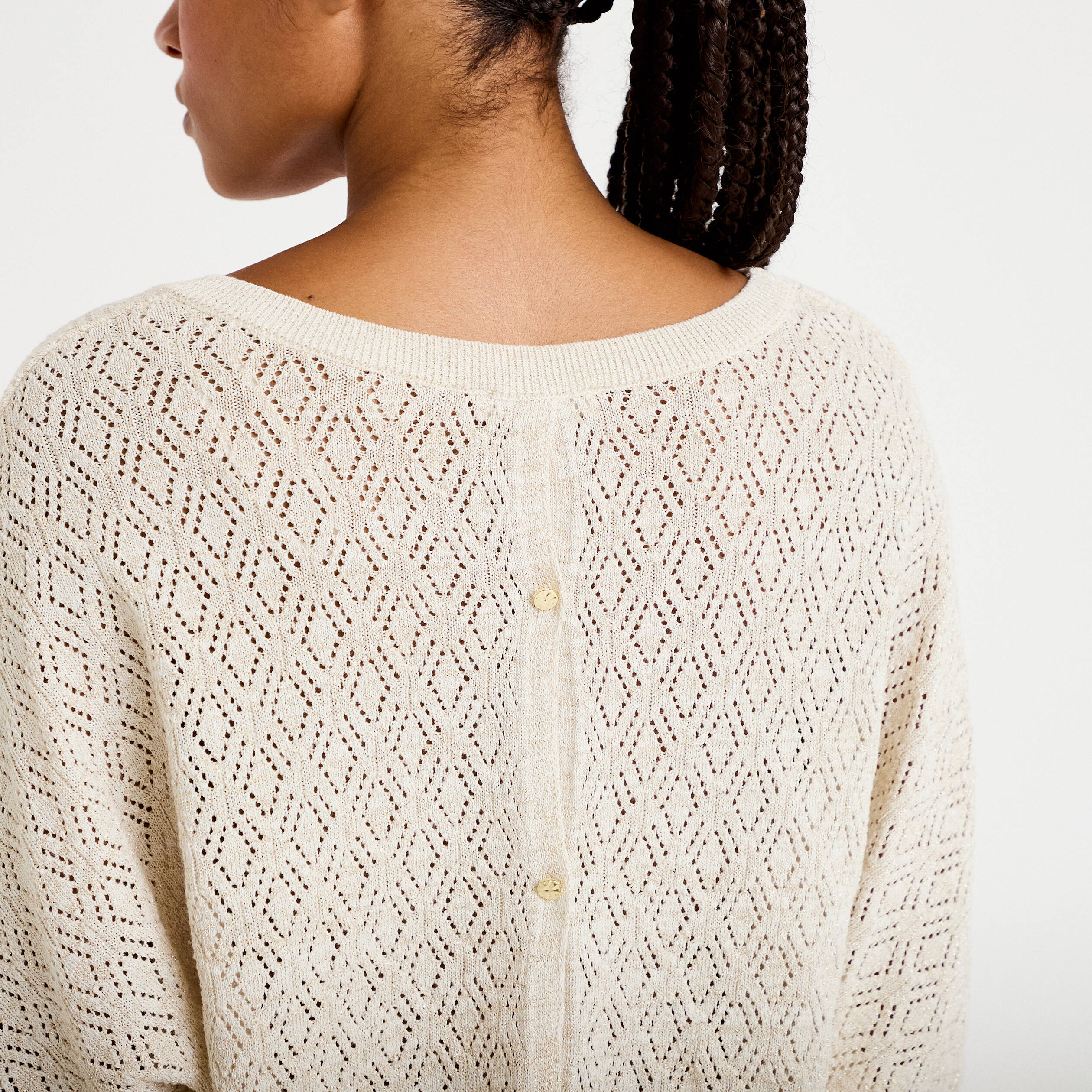 Pull ajour&eacute; col v manches courtes ecru femme