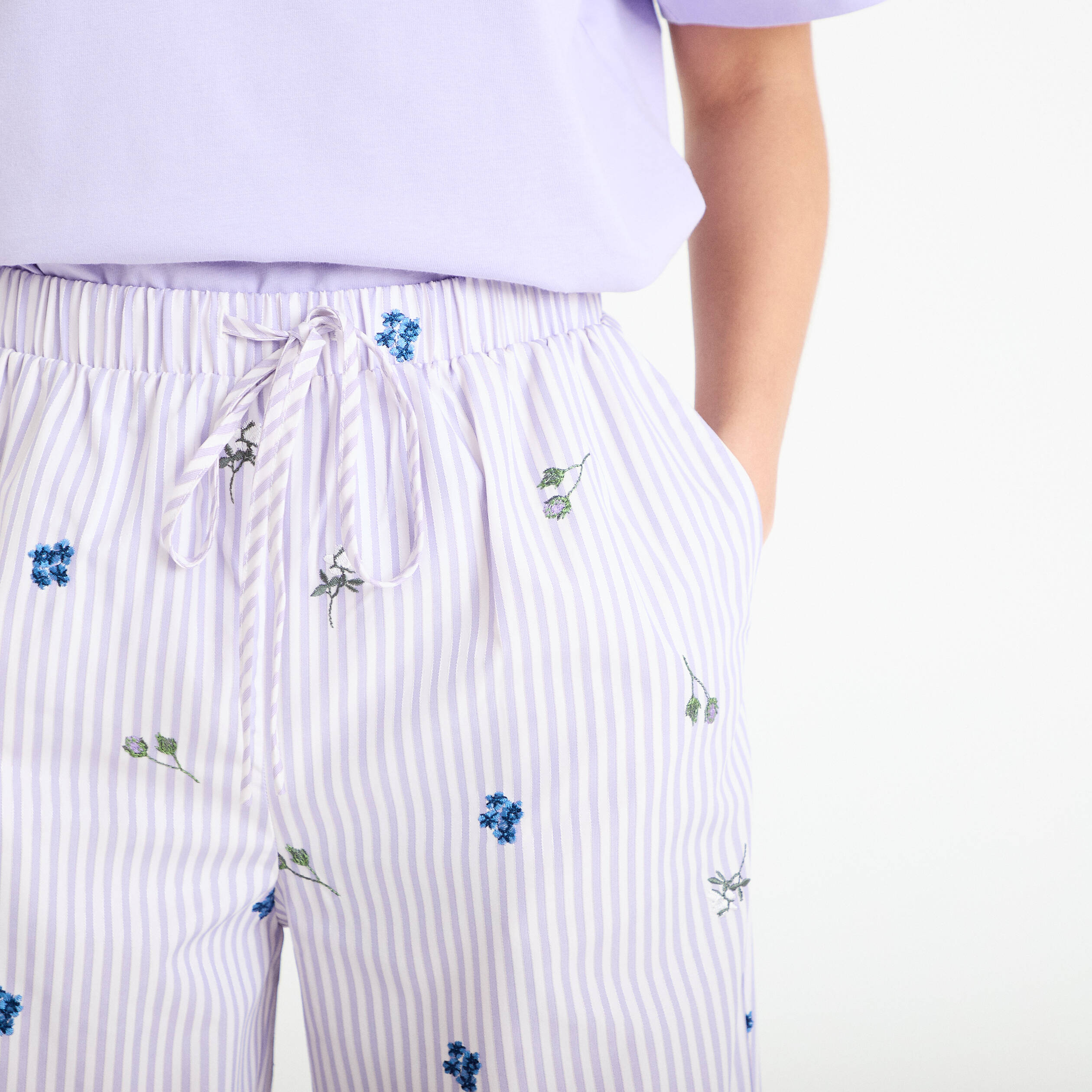 Pantalon large brod&eacute; Bridgerton violet clair femme