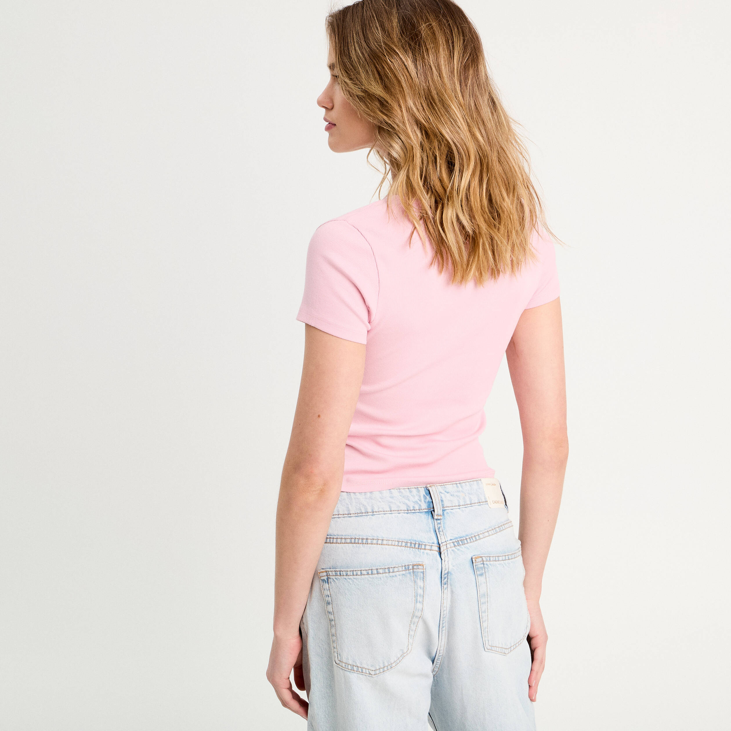 T -shirt manches courtes rose poudr&eacute;e femme
